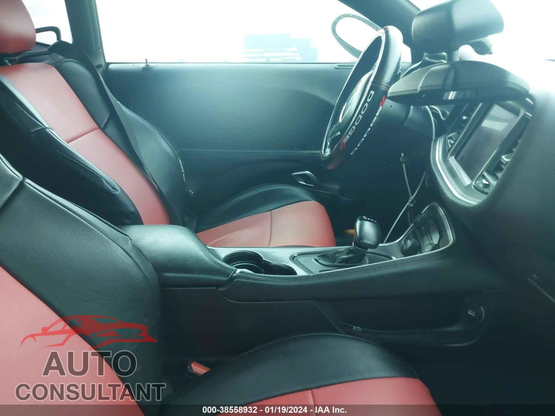 DODGE CHALLENGER 2019 - 2C3CDZAG3KH717075