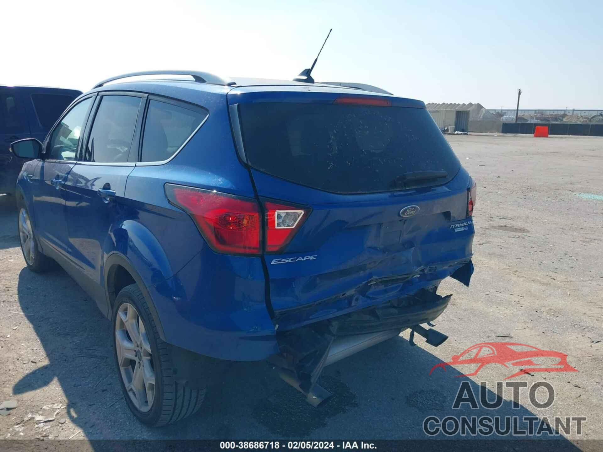 FORD ESCAPE 2019 - 1FMCU9J95KUC32412