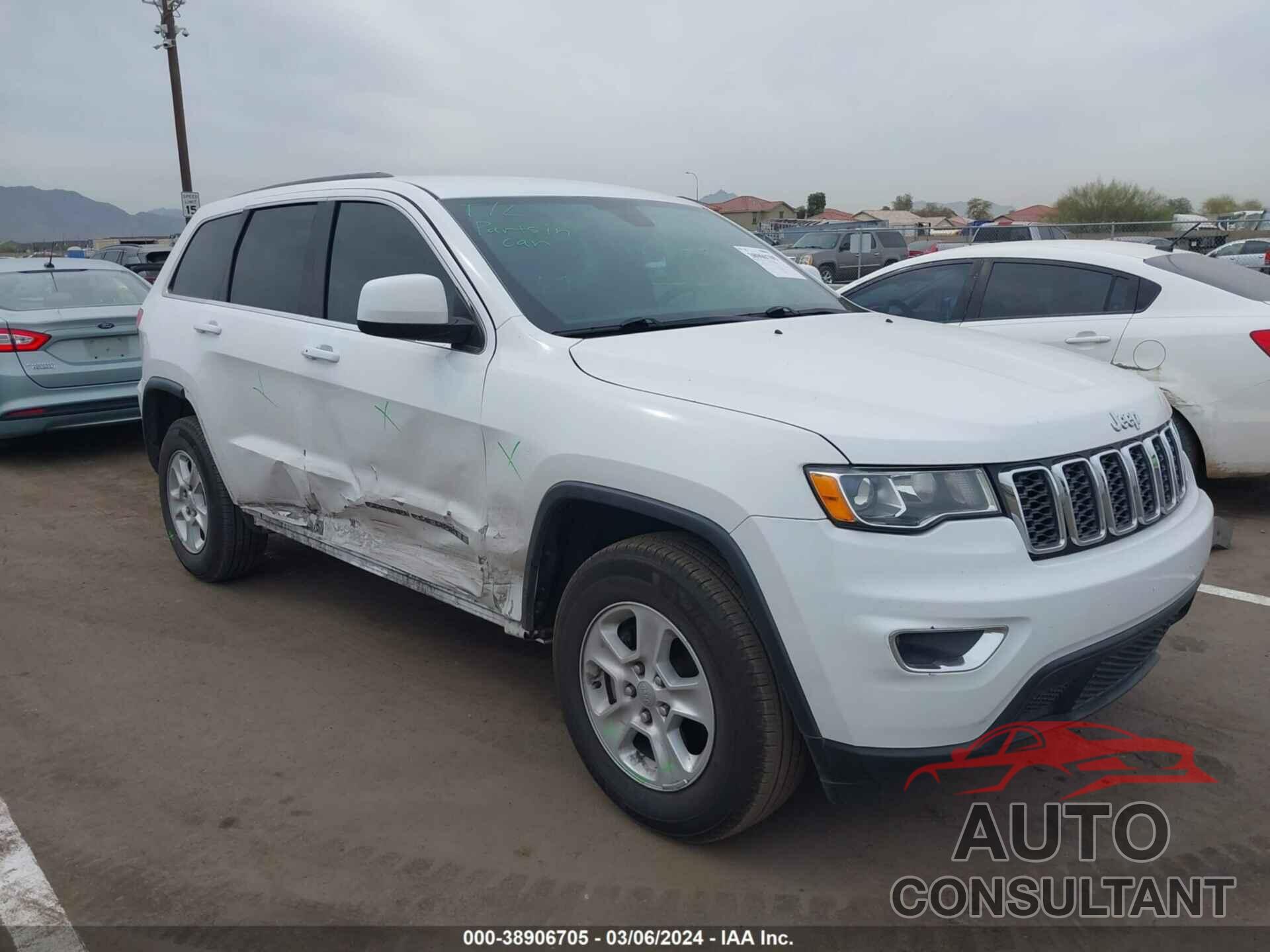 JEEP GRAND CHEROKEE 2017 - 1C4RJEAG2HC671998