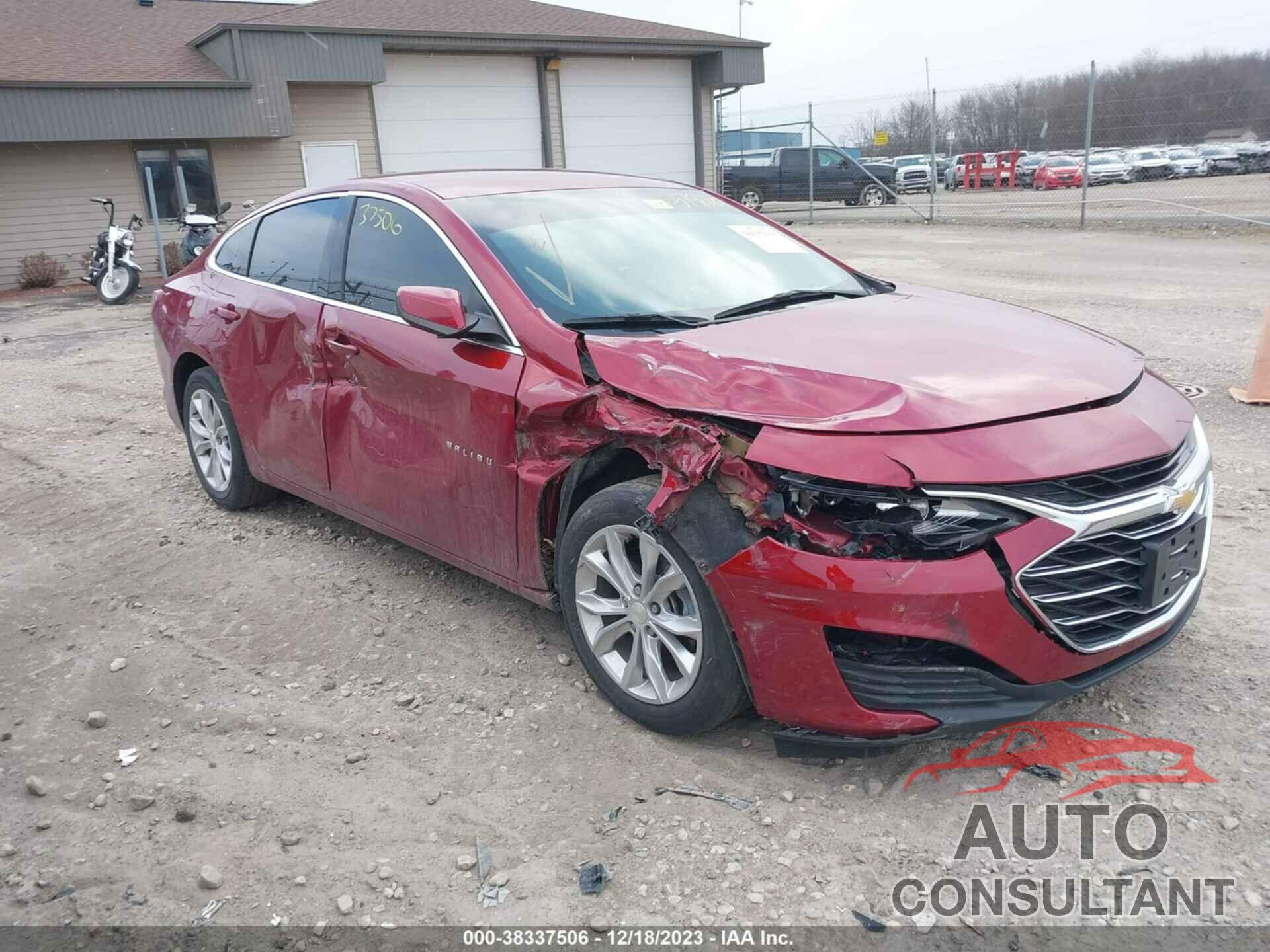 CHEVROLET MALIBU 2019 - 1G1ZD5ST5KF159041