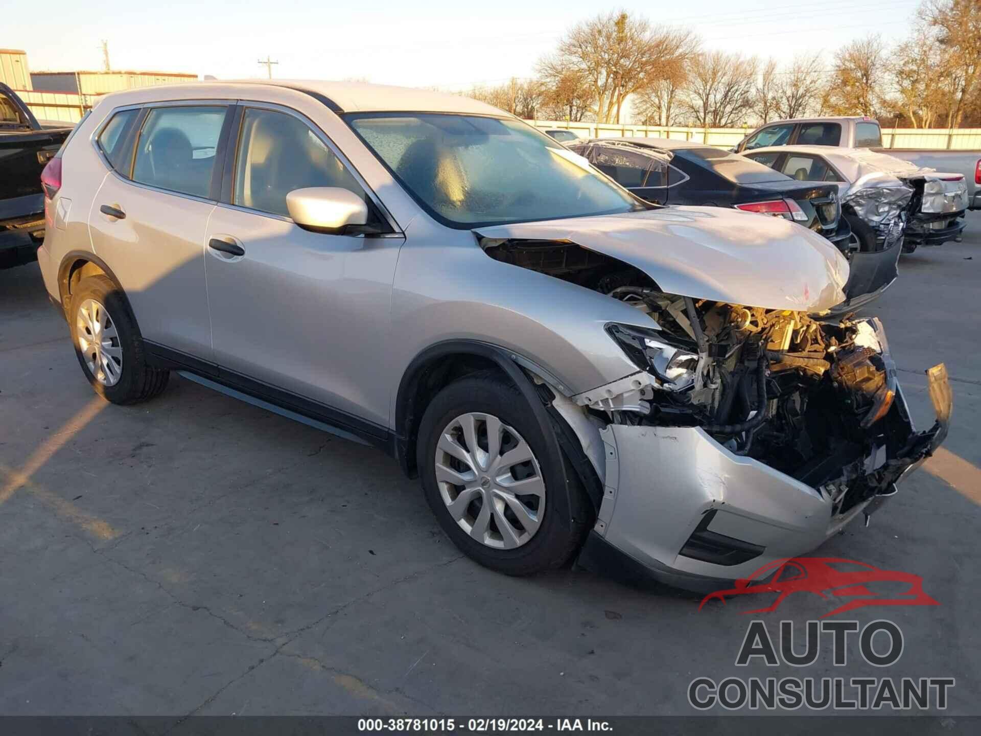 NISSAN ROGUE 2018 - 5N1AT2MT1JC827125