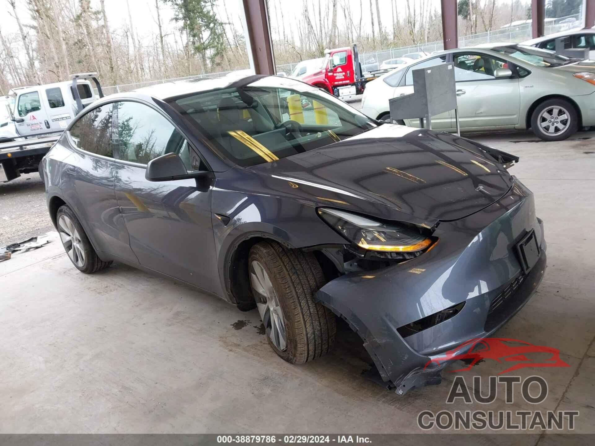 TESLA MODEL Y 2023 - 7SAYGDEE8PF619356