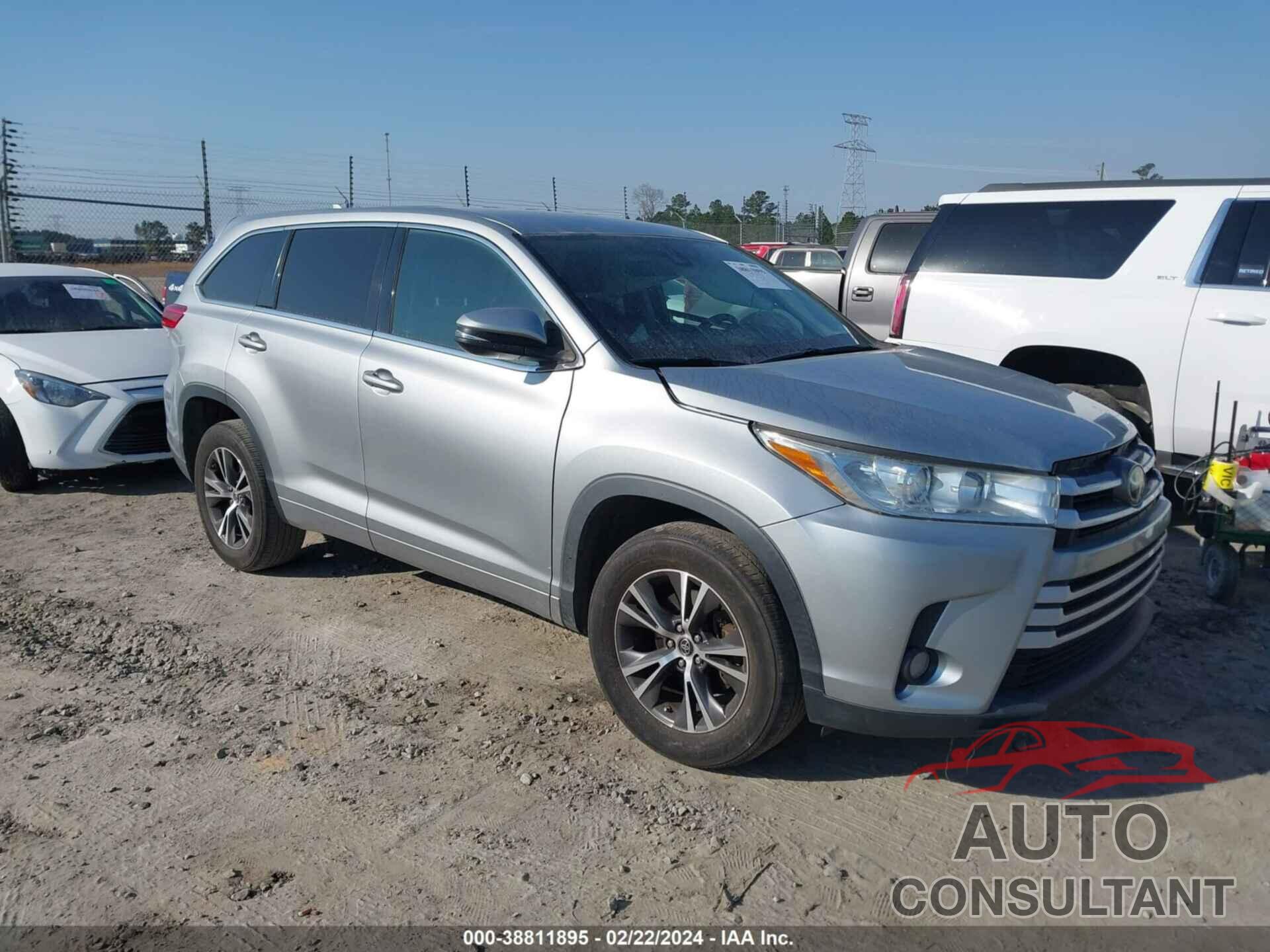 TOYOTA HIGHLANDER 2017 - 5TDZZRFH4HS190506