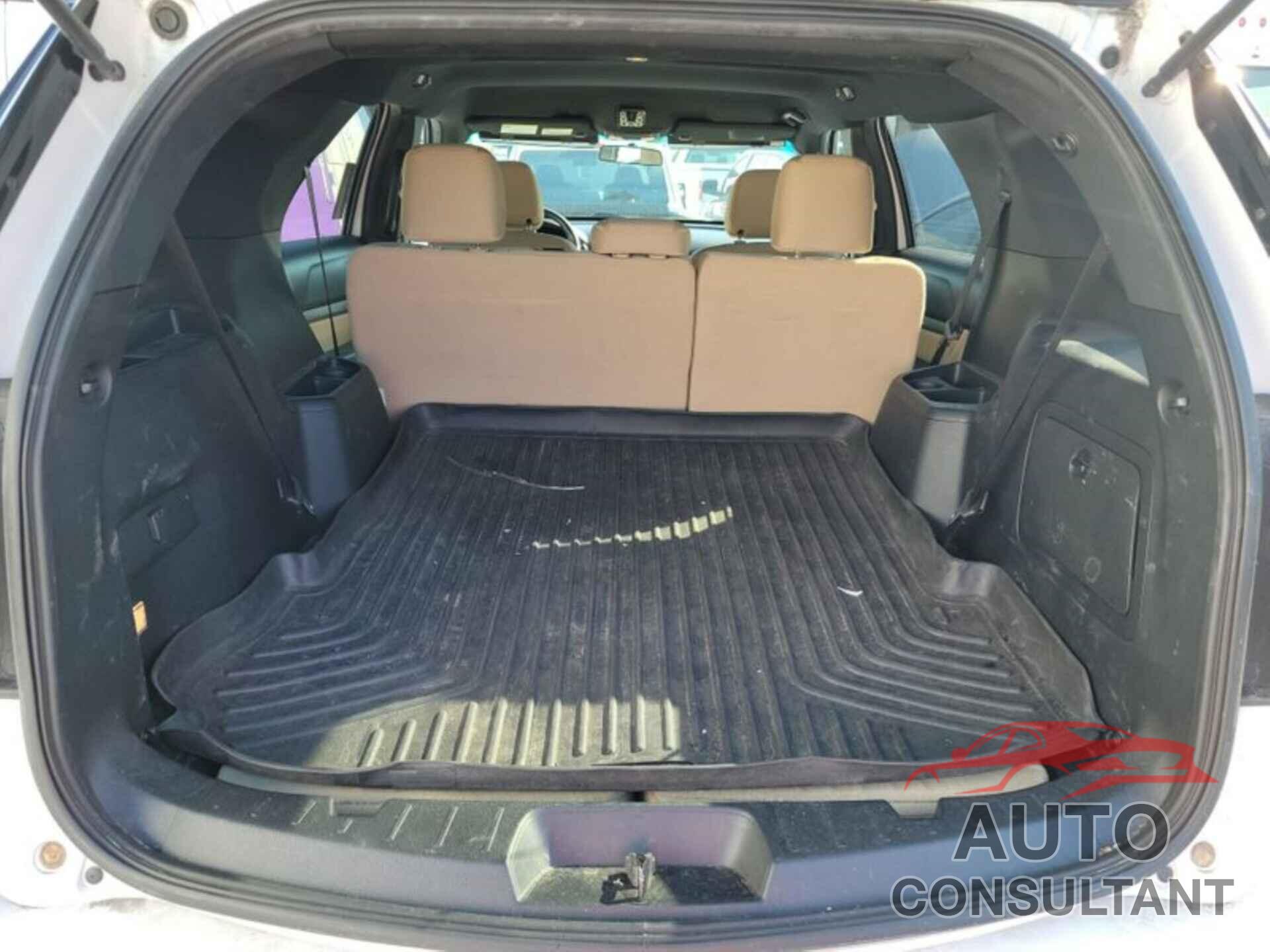 FORD EXPLORER 2017 - 1FM5K8B81HGE01878