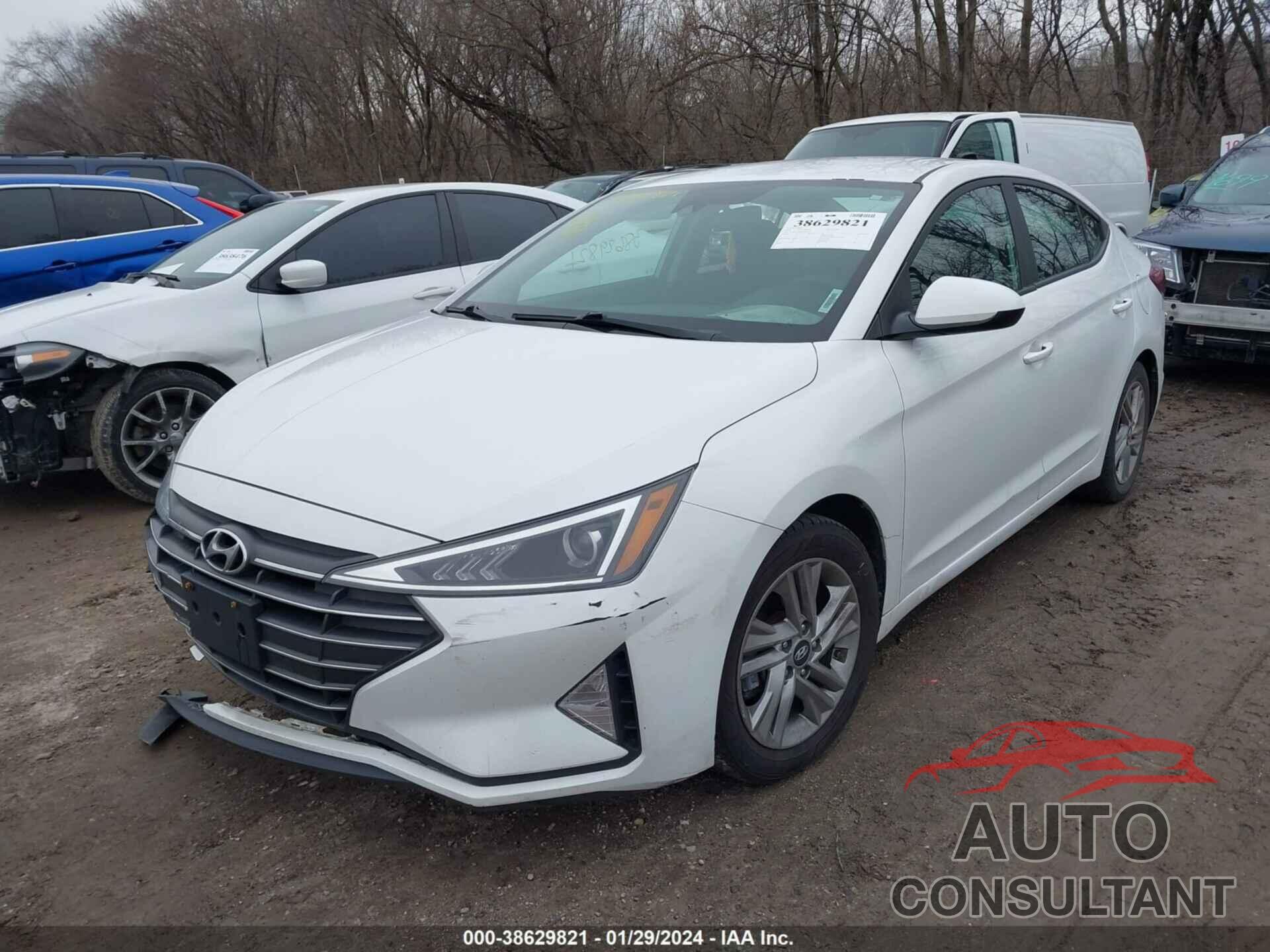 HYUNDAI ELANTRA 2020 - 5NPD84LFXLH567325