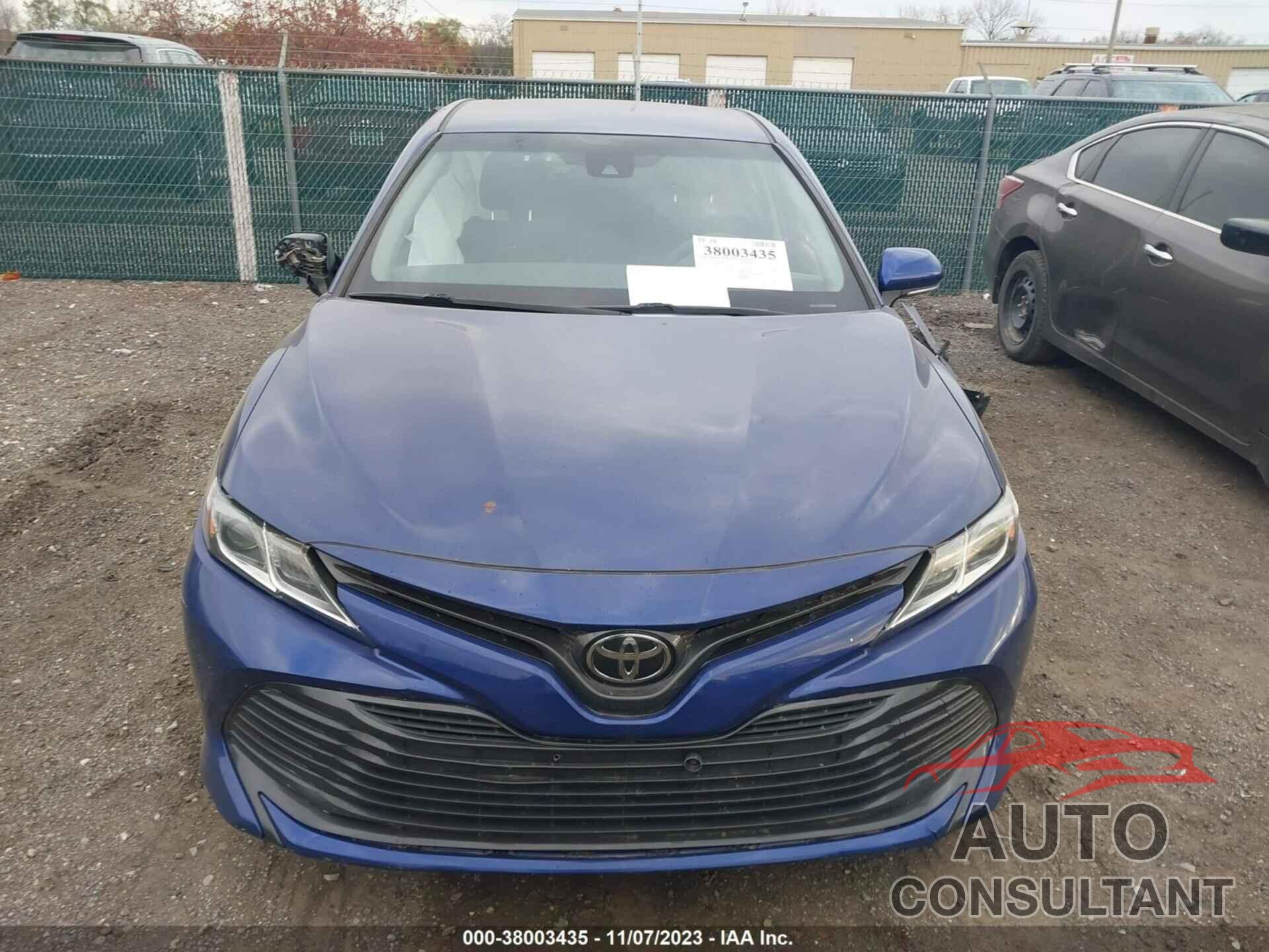 TOYOTA CAMRY 2018 - JTNB11HK2J3046118