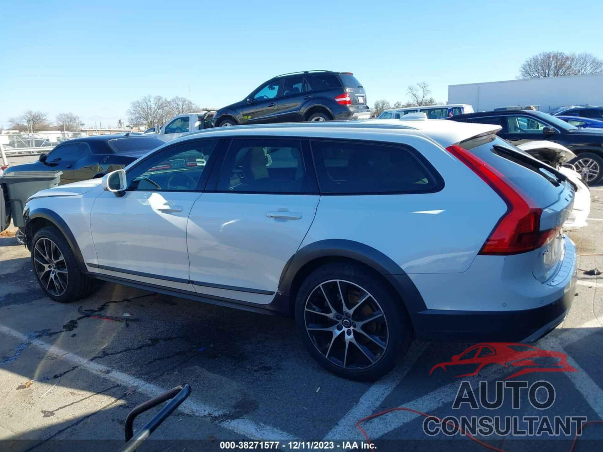 VOLVO V90 CROSS COUNTRY 2020 - YV4A22NL4L1107254