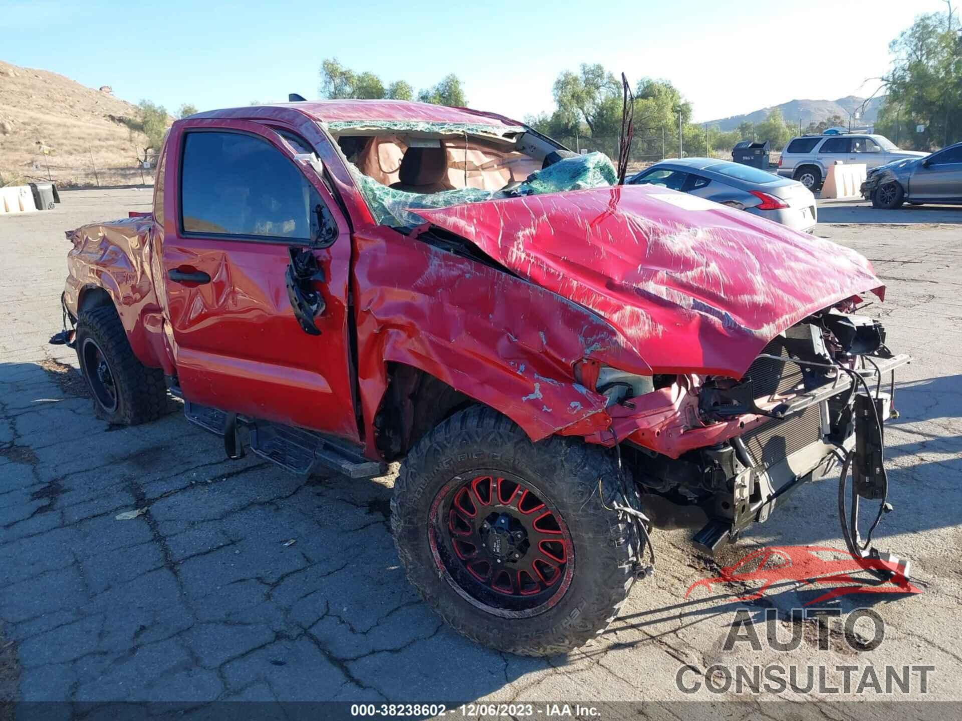 TOYOTA TACOMA 2018 - 5TFRX5GN2JX109912