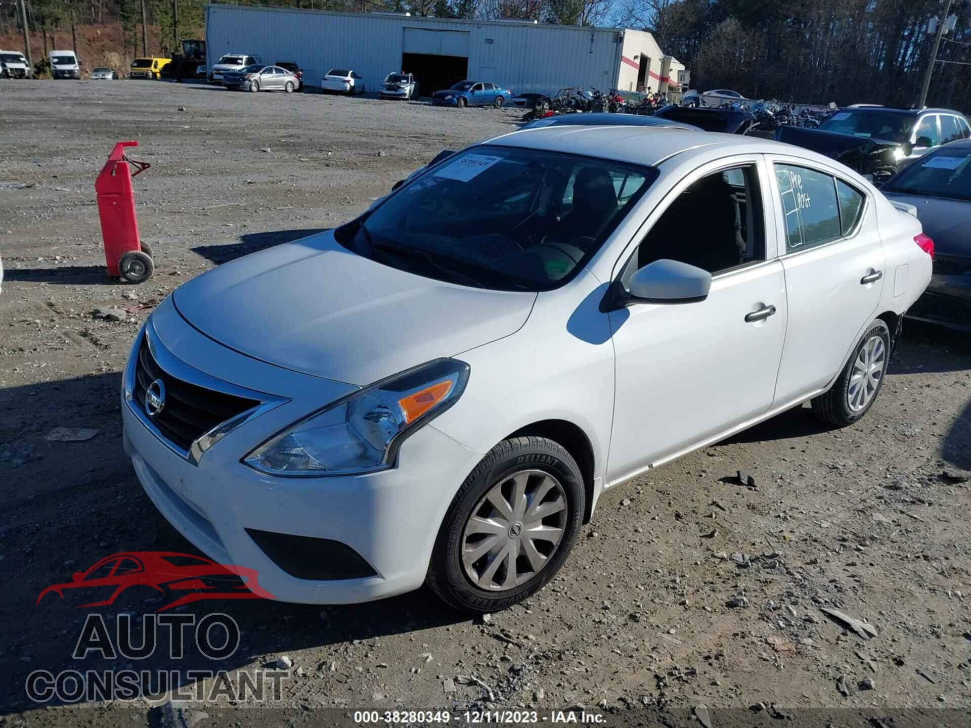 NISSAN VERSA 2017 - 3N1CN7AP3HL886142