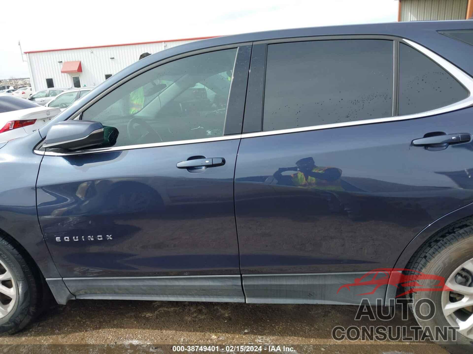 CHEVROLET EQUINOX 2018 - 3GNAXJEV2JS568584