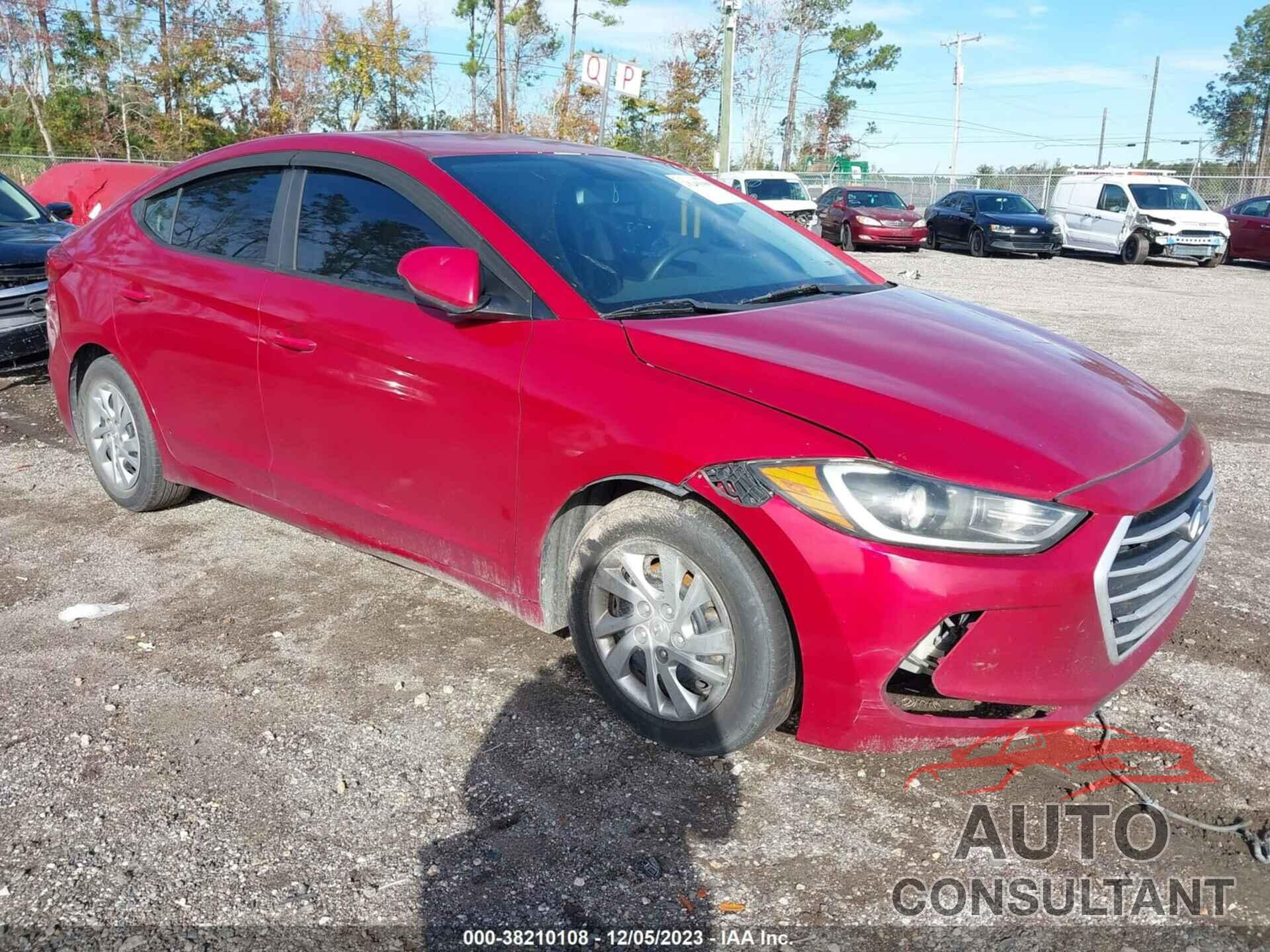 HYUNDAI ELANTRA 2017 - KMHD74LF3HU103837