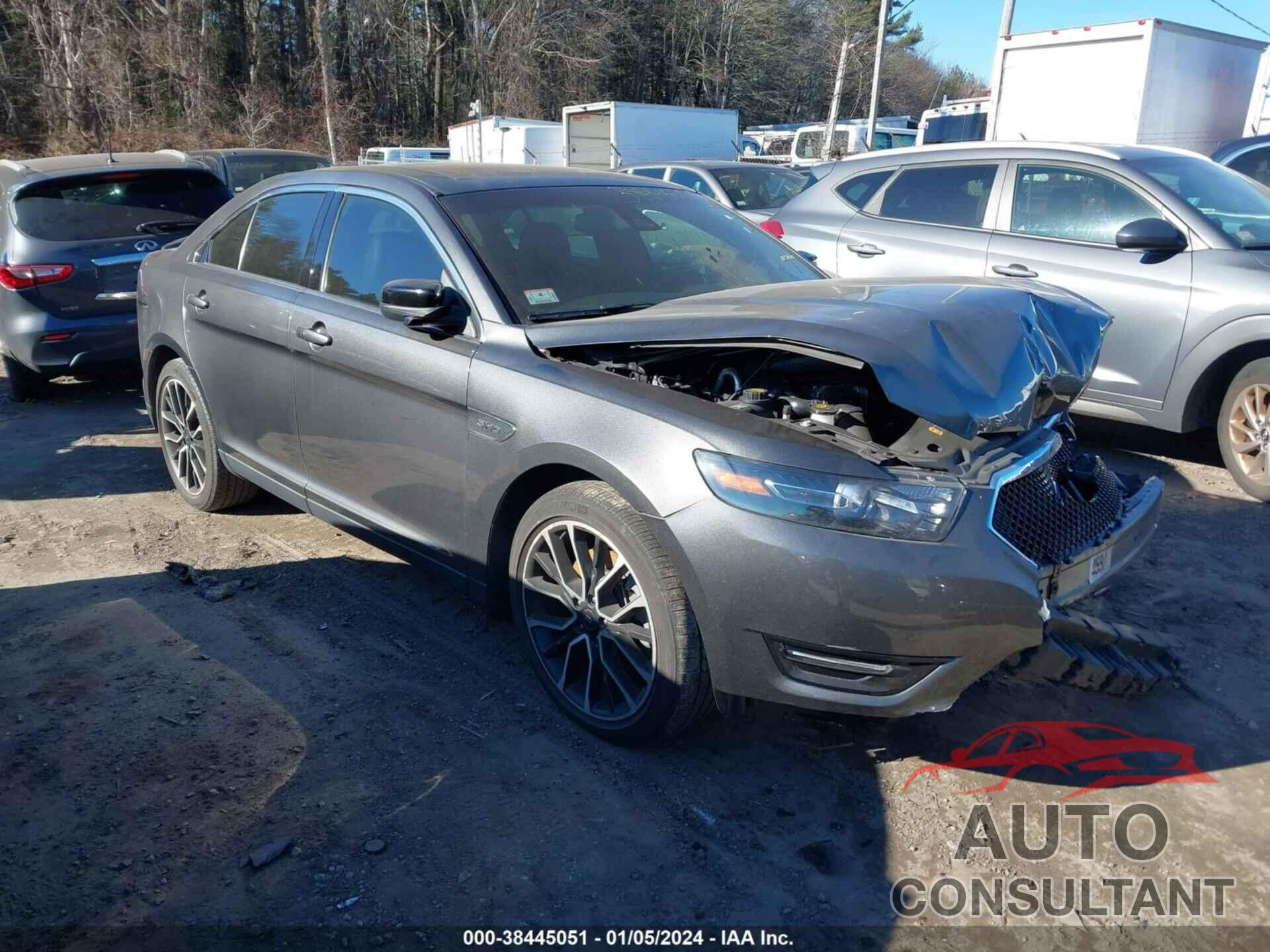 FORD TAURUS 2018 - 1FAHP2KT6JG104959