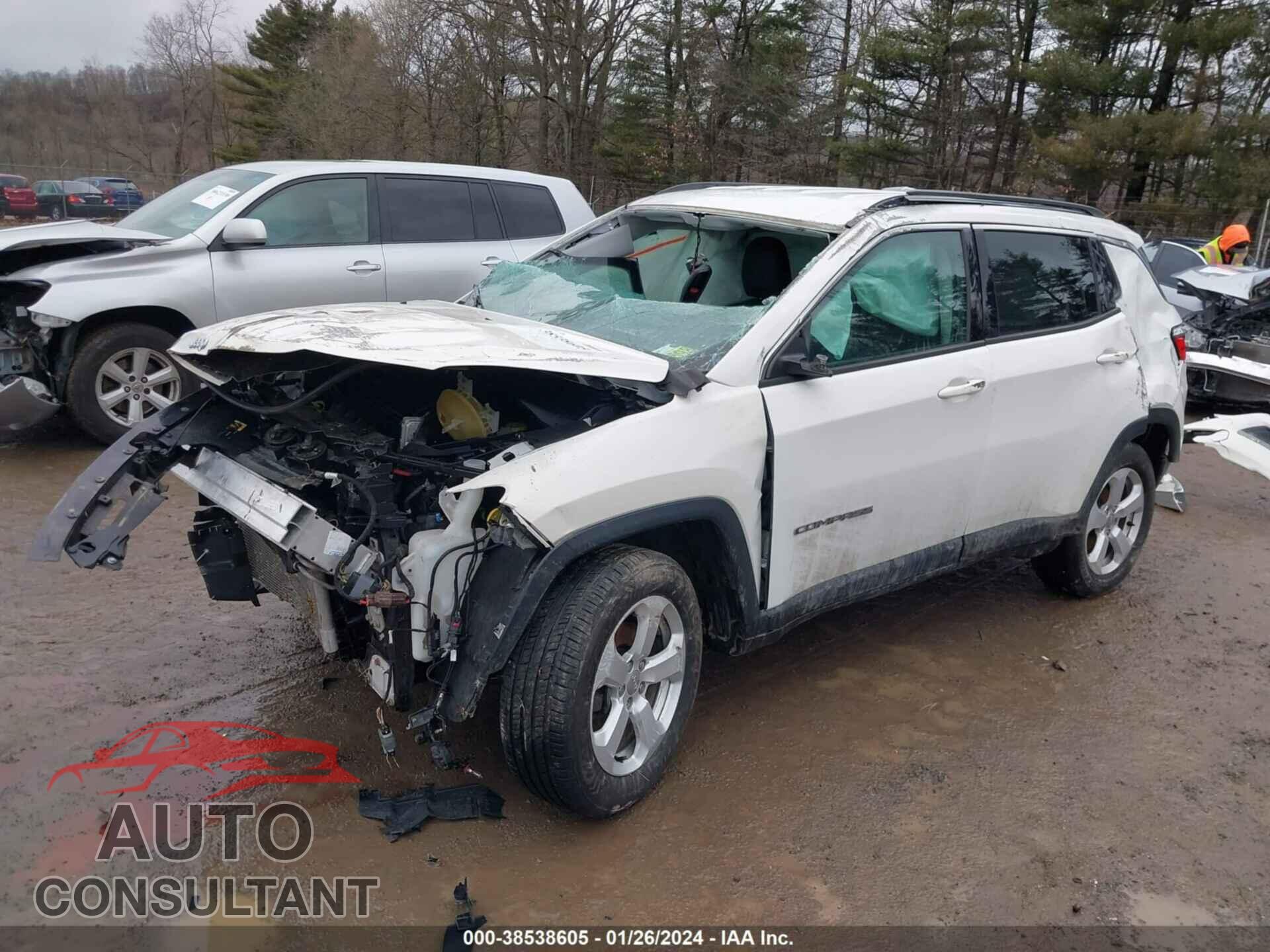 JEEP COMPASS 2018 - 3C4NJDBB2JT231608