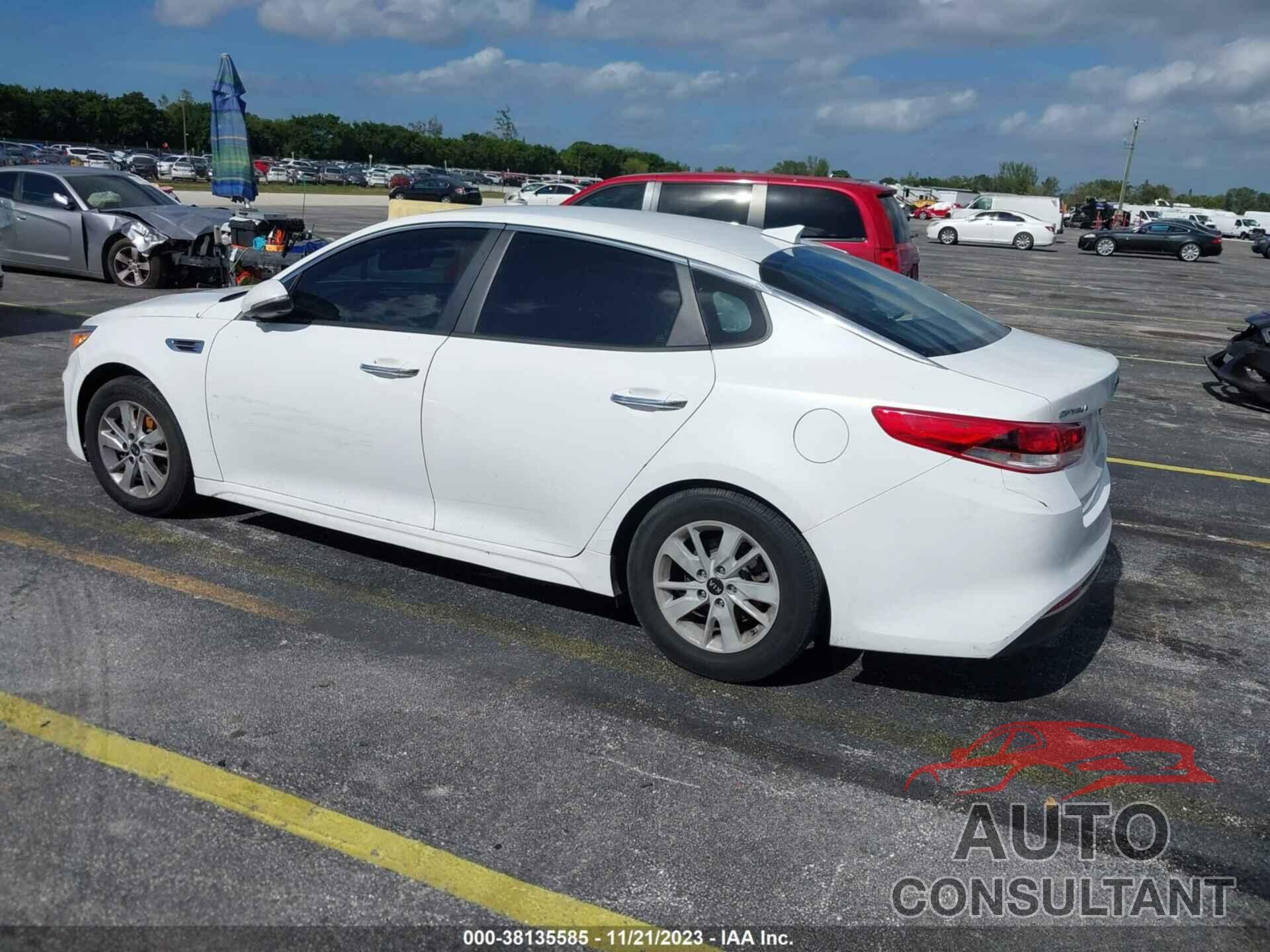 KIA OPTIMA 2018 - 5XXGT4L30JG249062