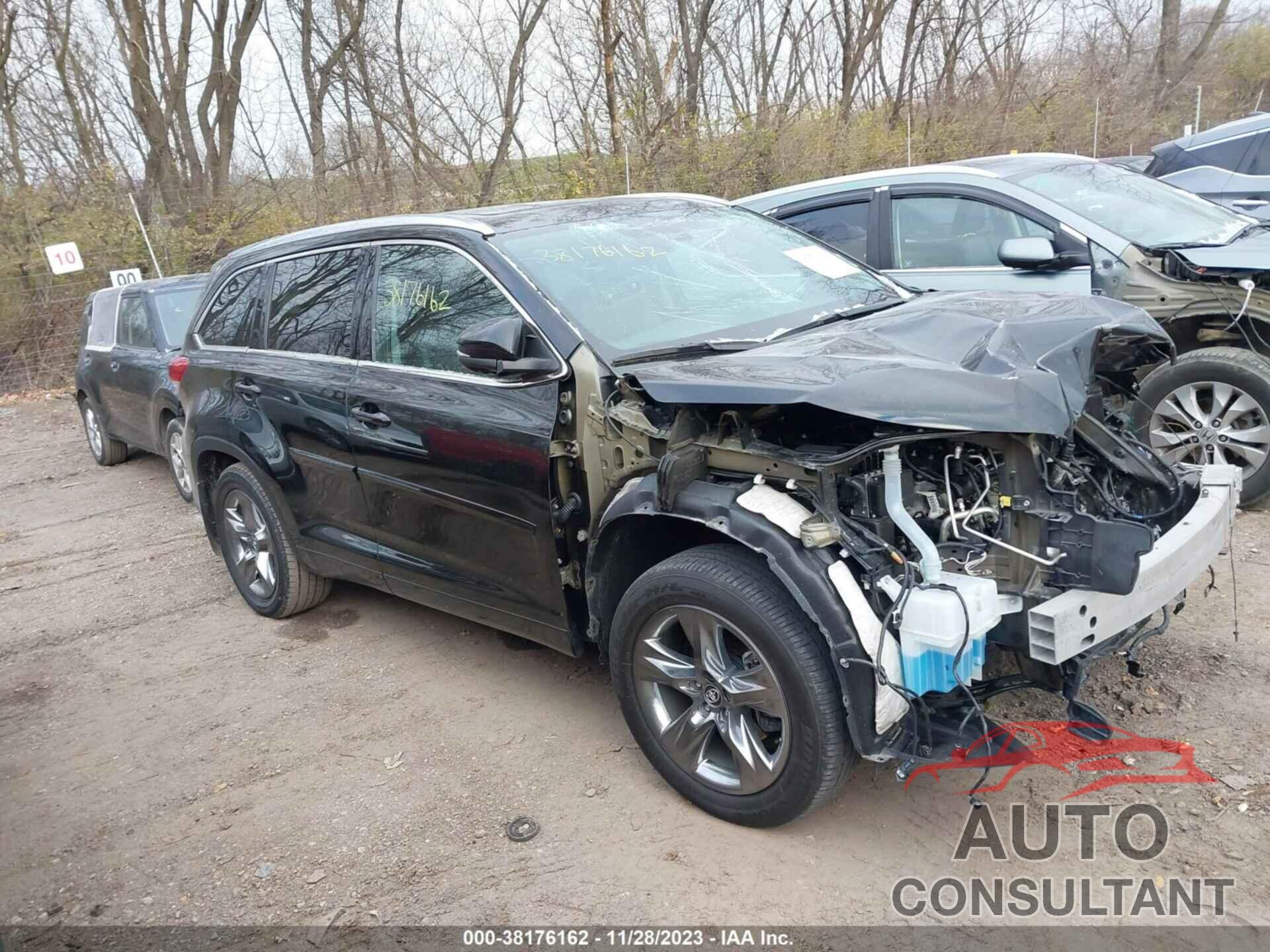 TOYOTA HIGHLANDER 2019 - 5TDDZRFH2KS728802