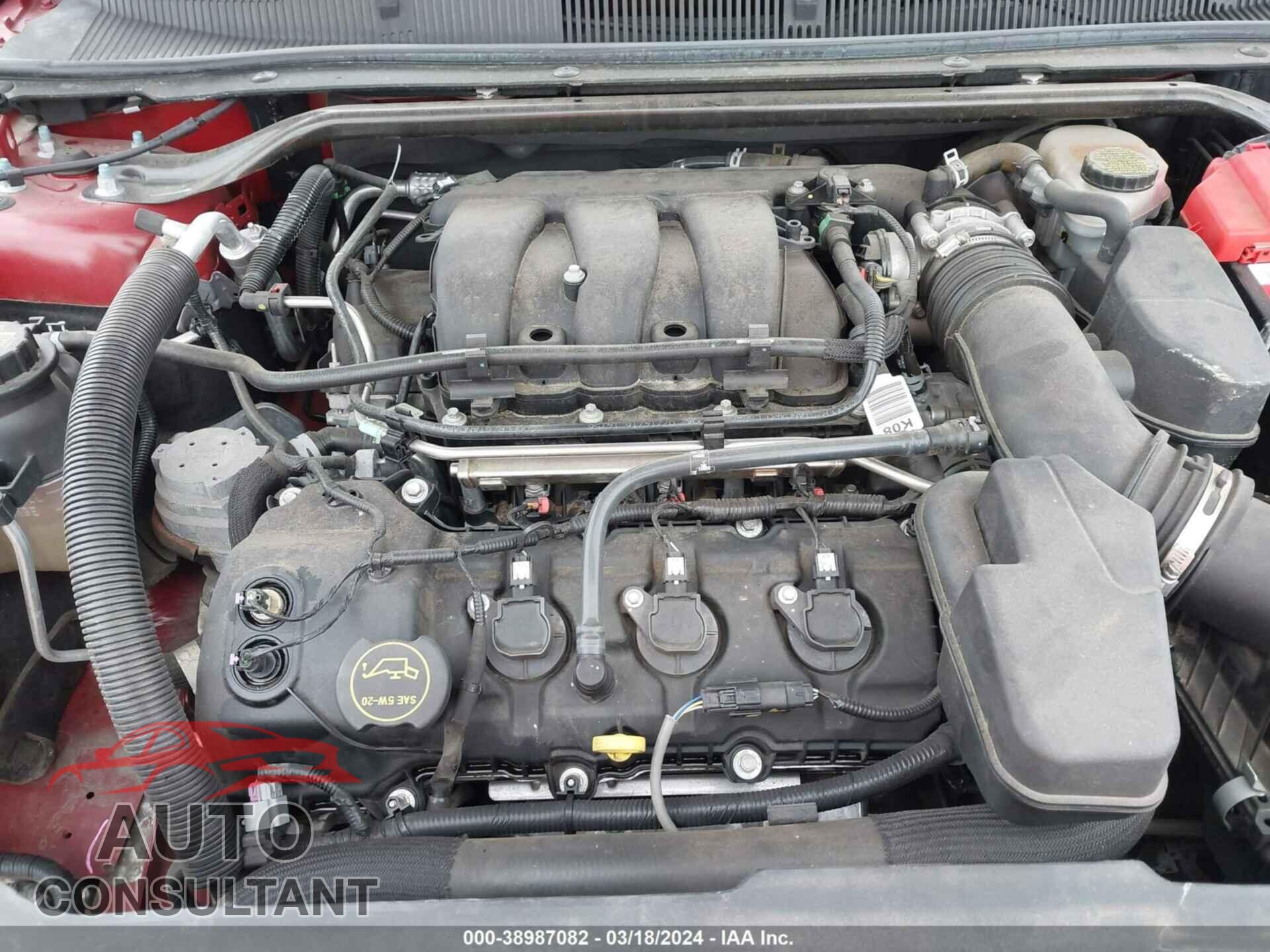 FORD TAURUS 2016 - 1FAHP2E85GG143073