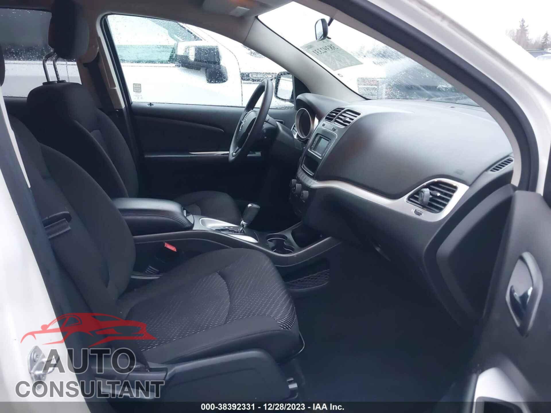 DODGE JOURNEY 2017 - 3C4PDCAB8HT622672