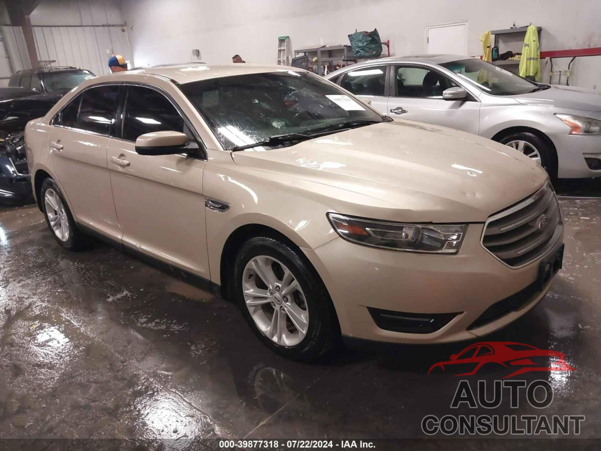 FORD TAURUS 2018 - 1FAHP2H8XJG130547