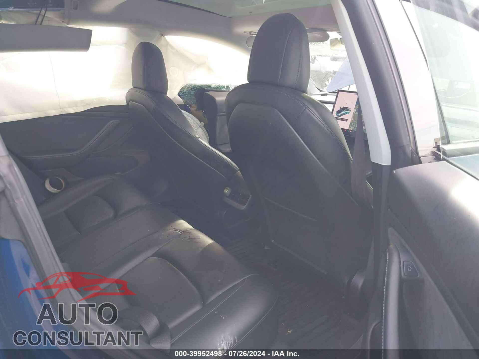 TESLA MODEL 3 2021 - 5YJ3E1EB5MF853256