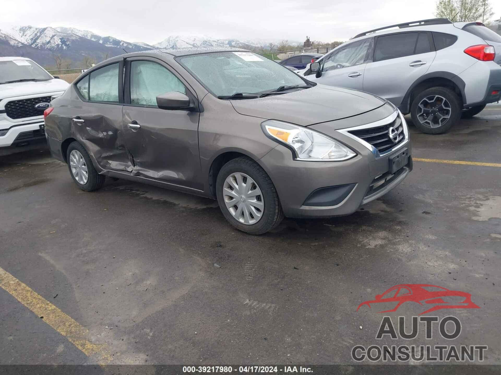 NISSAN VERSA 2017 - 3N1CN7AP3HK438053