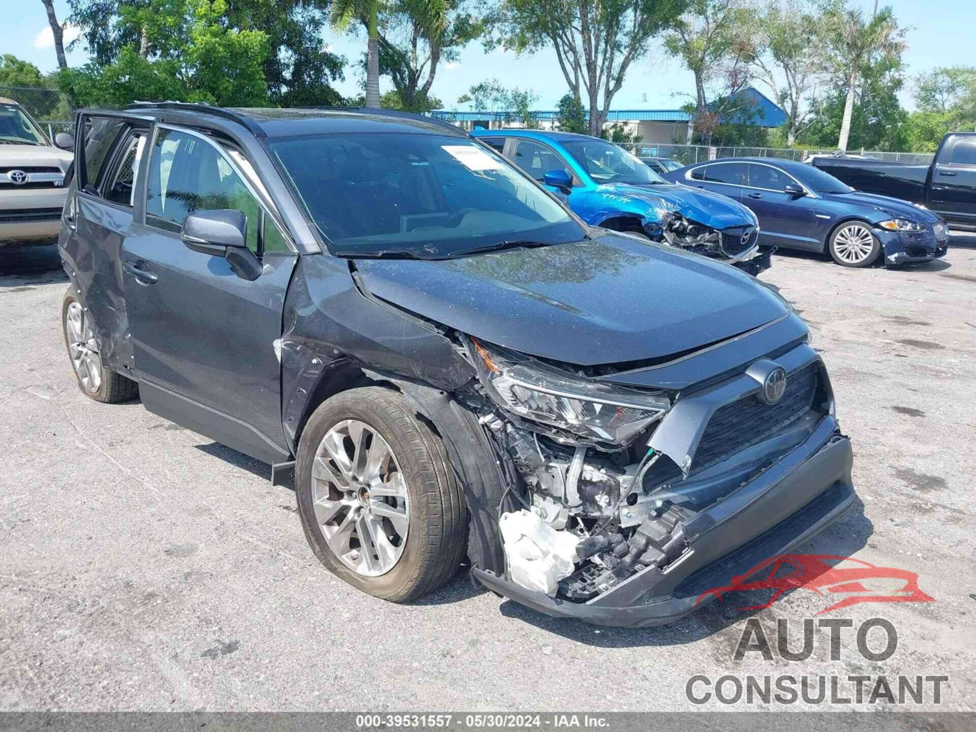 TOYOTA RAV4 2019 - JTMC1RFV6KD014773