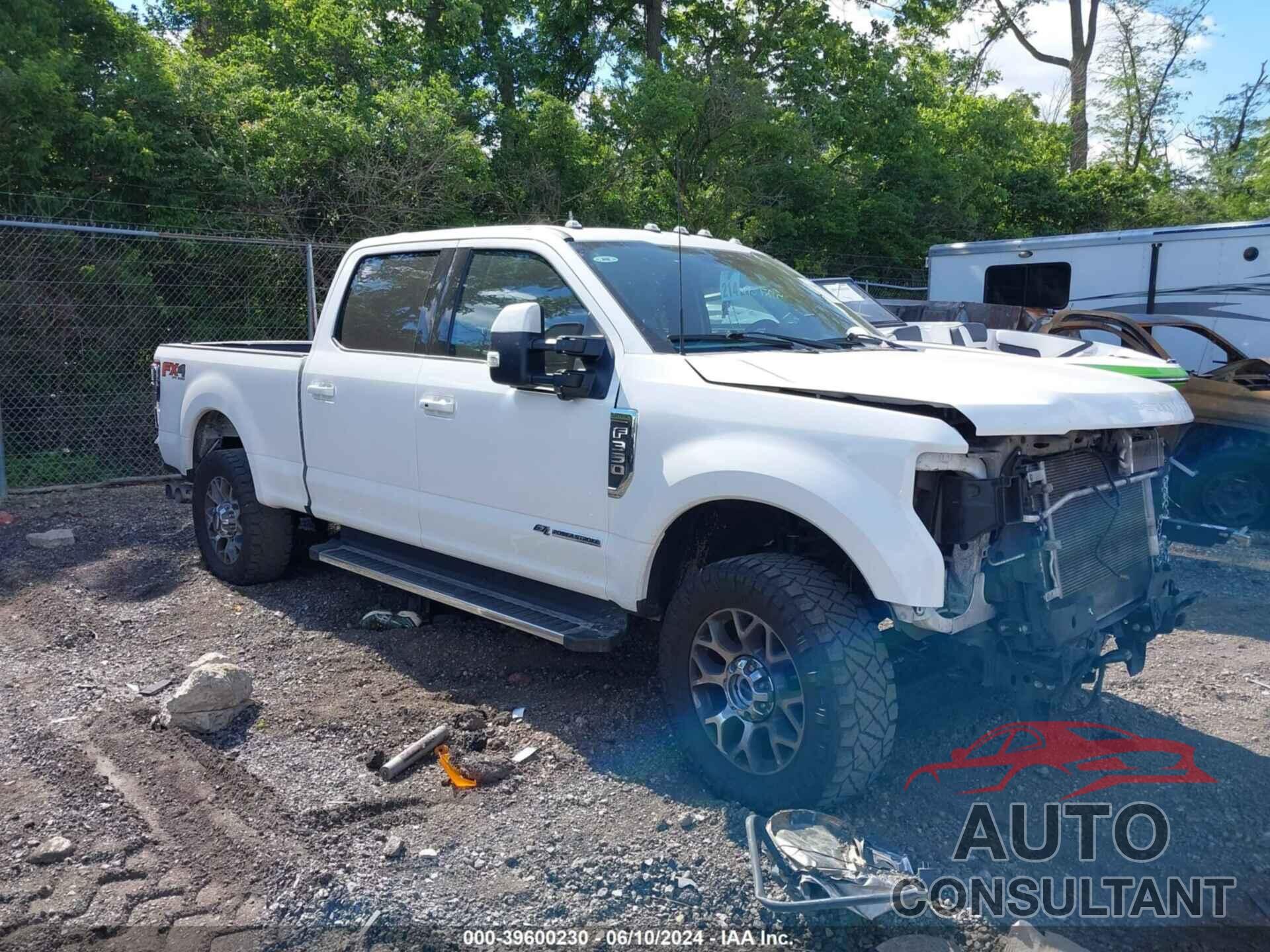 FORD F-350 2022 - 1FT8W3BT0NEF99132
