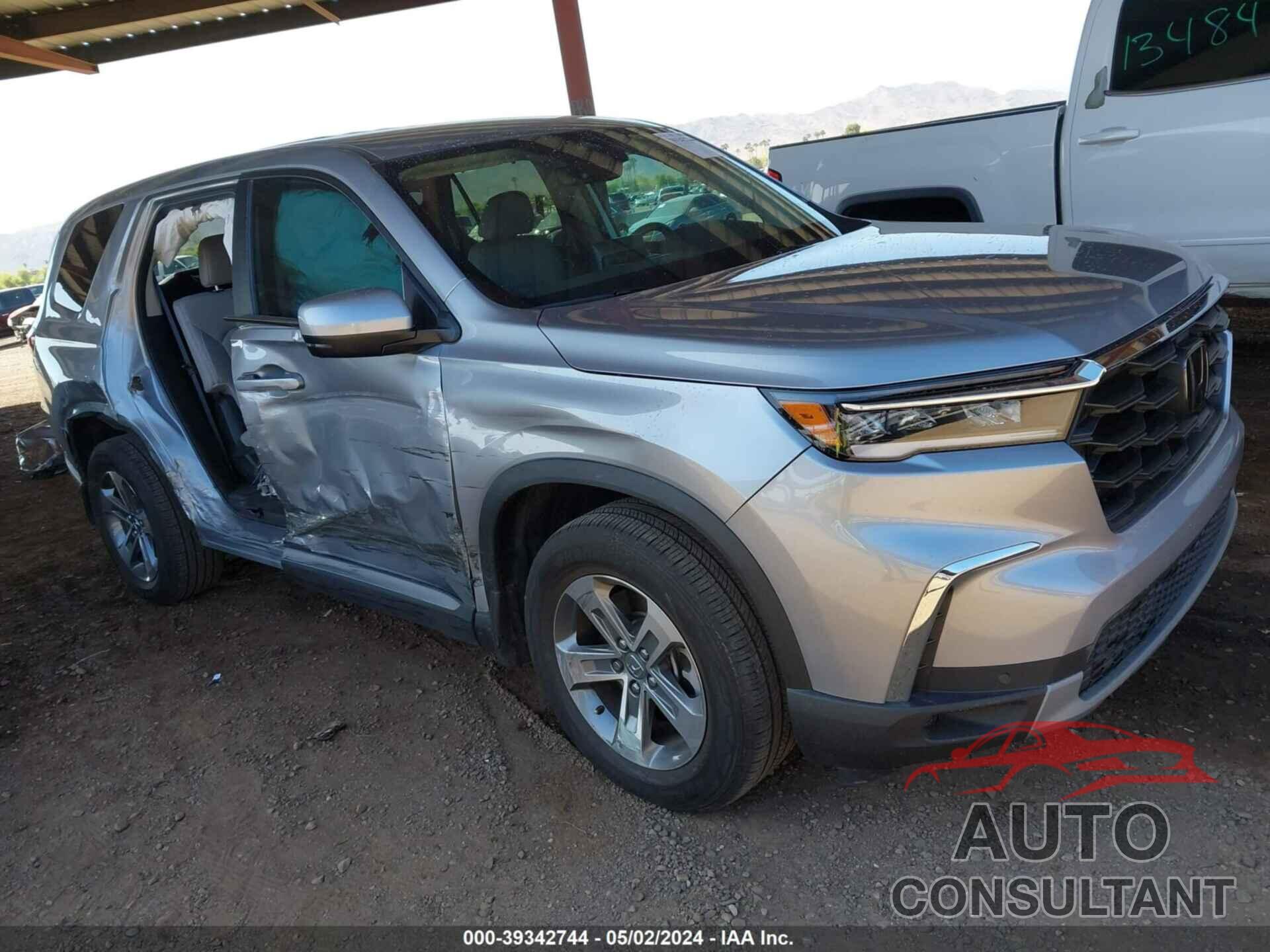 HONDA PILOT 2023 - 5FNYG2H42PB006427