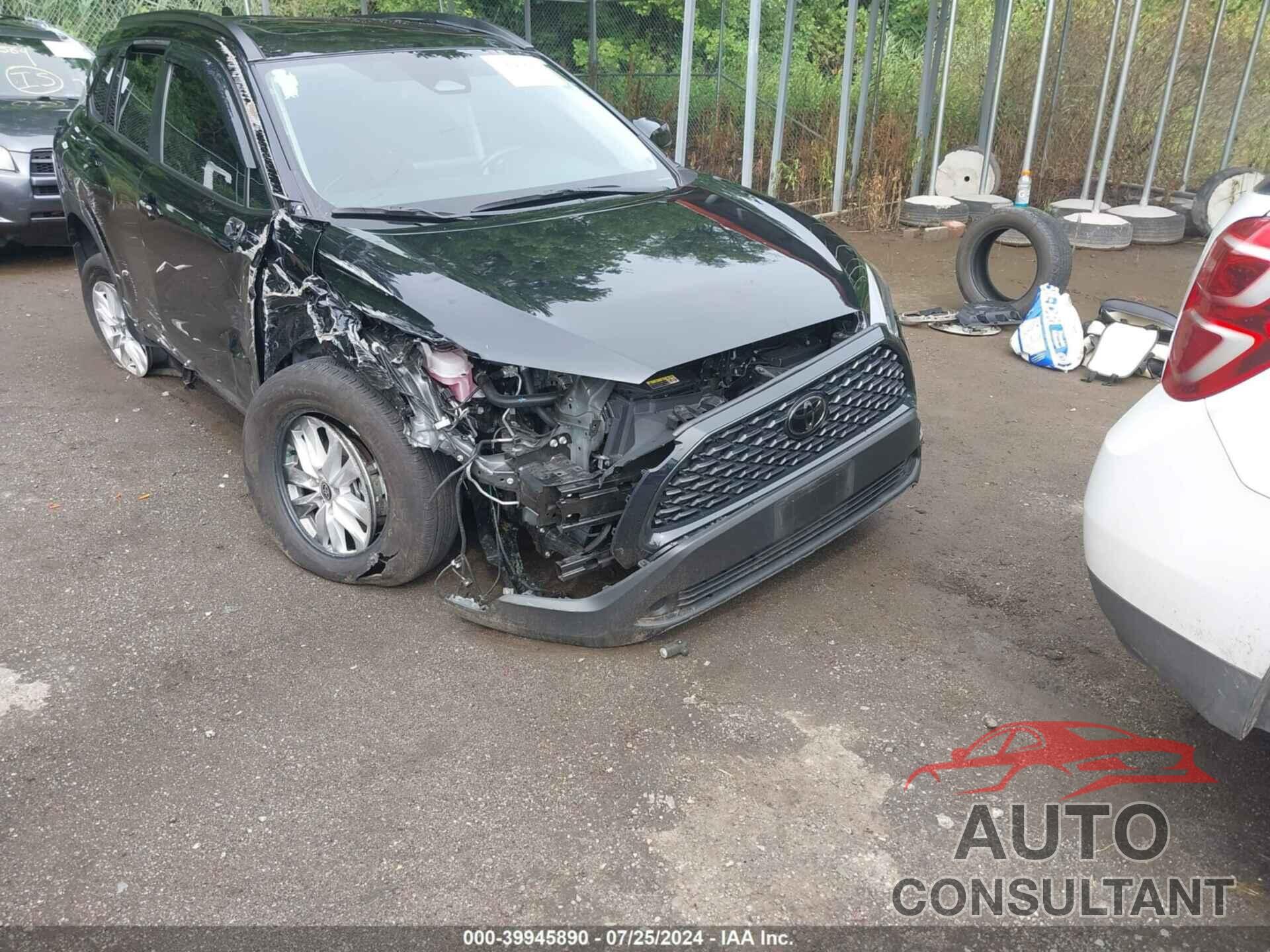 TOYOTA COROLLA CROSS 2023 - 7MUBAABG6PV053871