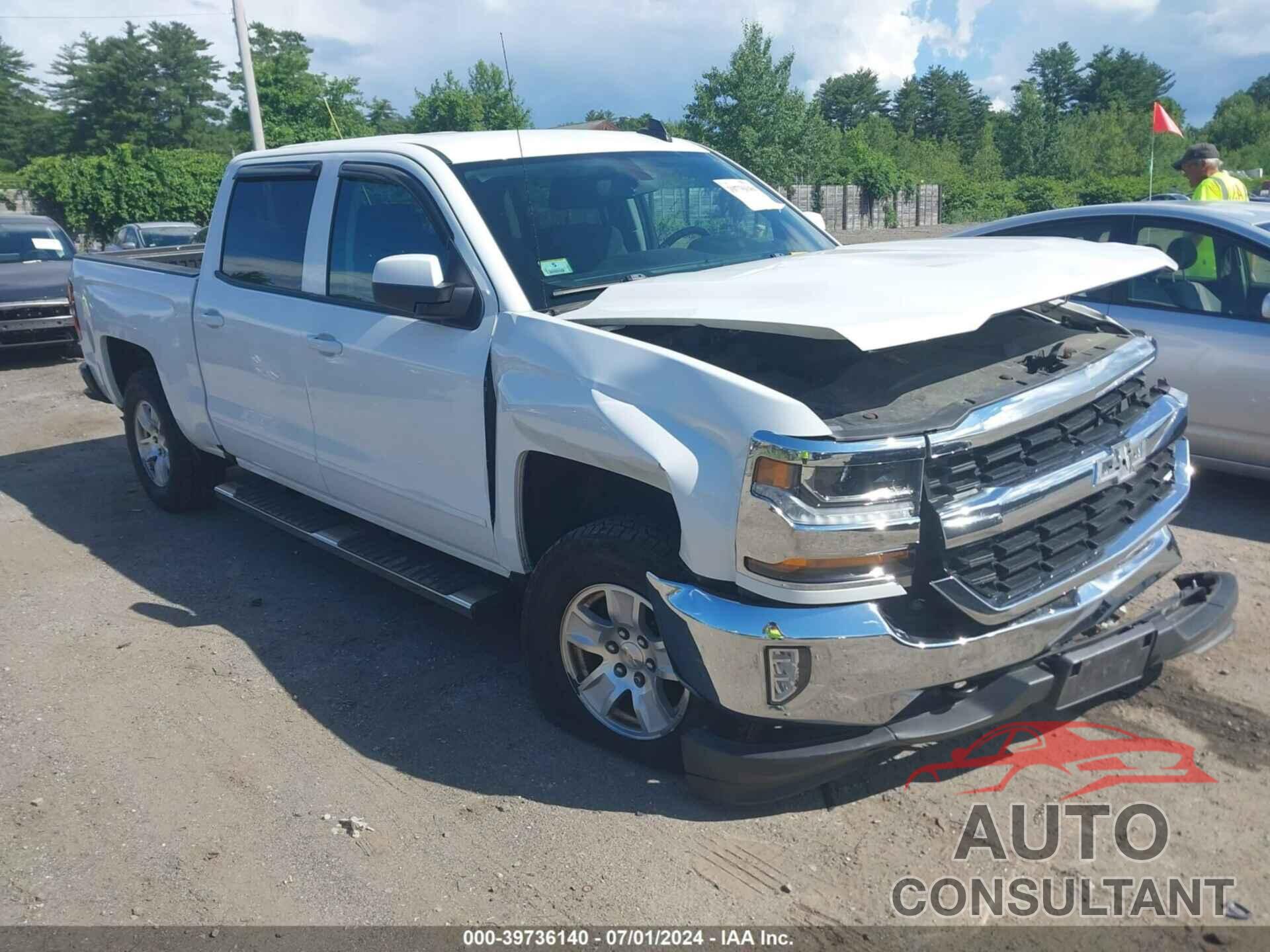 CHEVROLET SILVERADO 1500 2018 - 3GCUKREC5JG382042