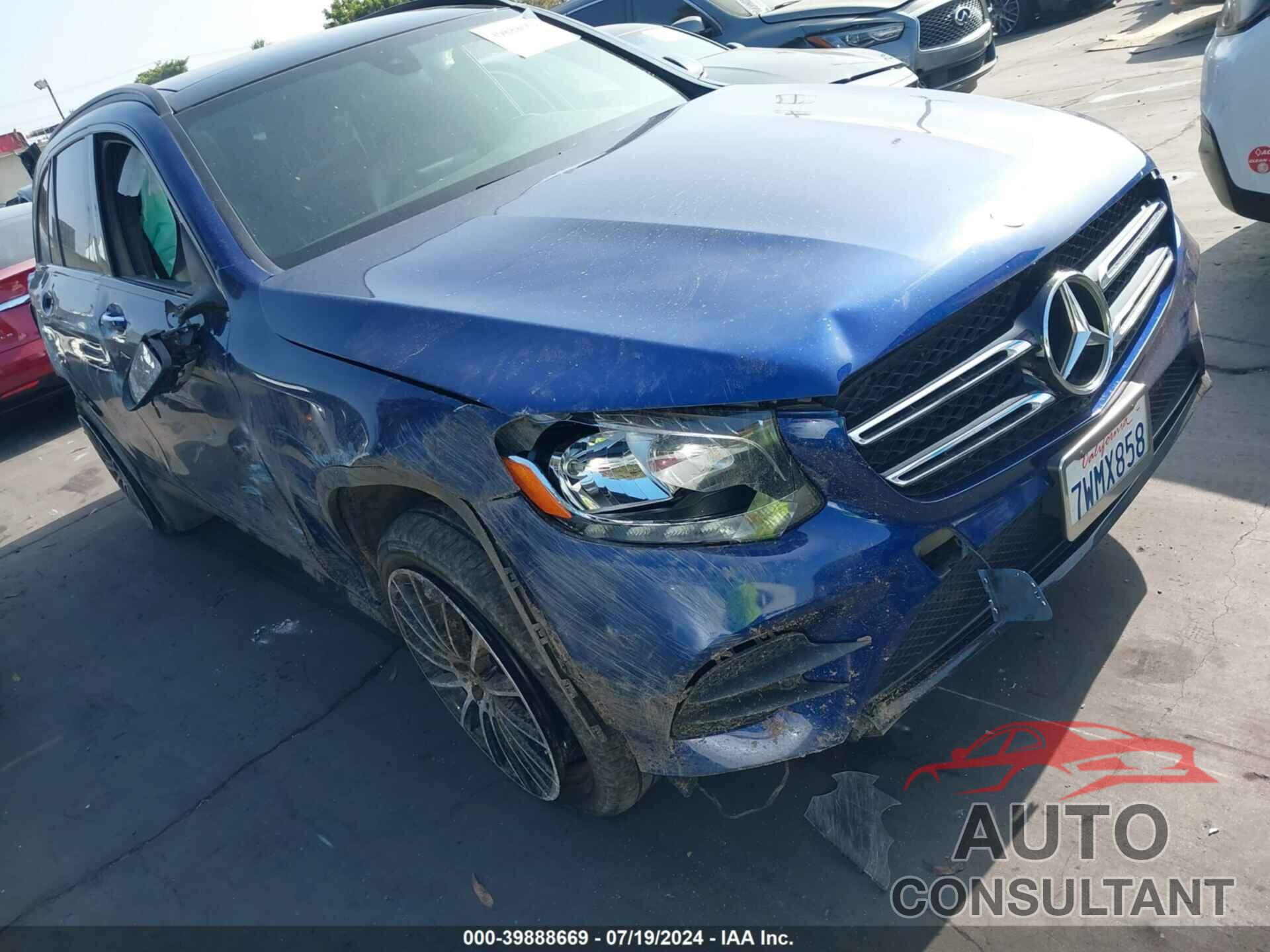MERCEDES-BENZ GLC 300 2018 - WDC0G4JBXJV014344