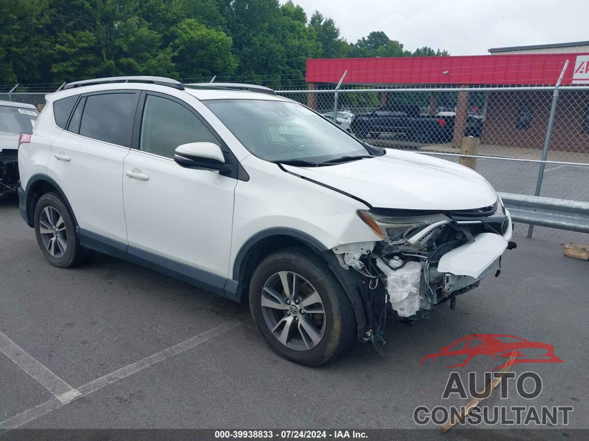 TOYOTA RAV4 2018 - JTMRFREV6JJ726164