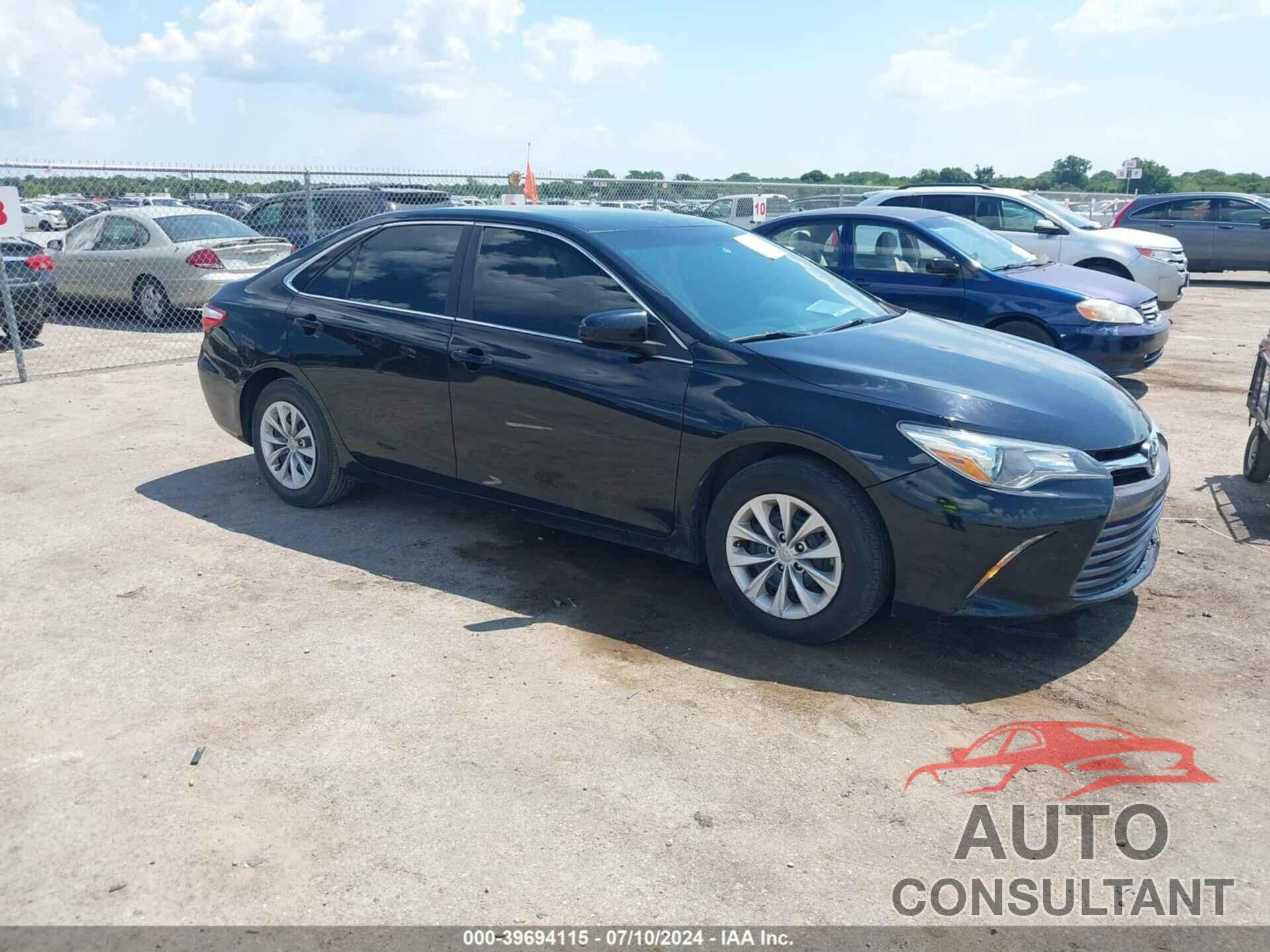 TOYOTA CAMRY 2016 - 4T4BF1FK3GR580158