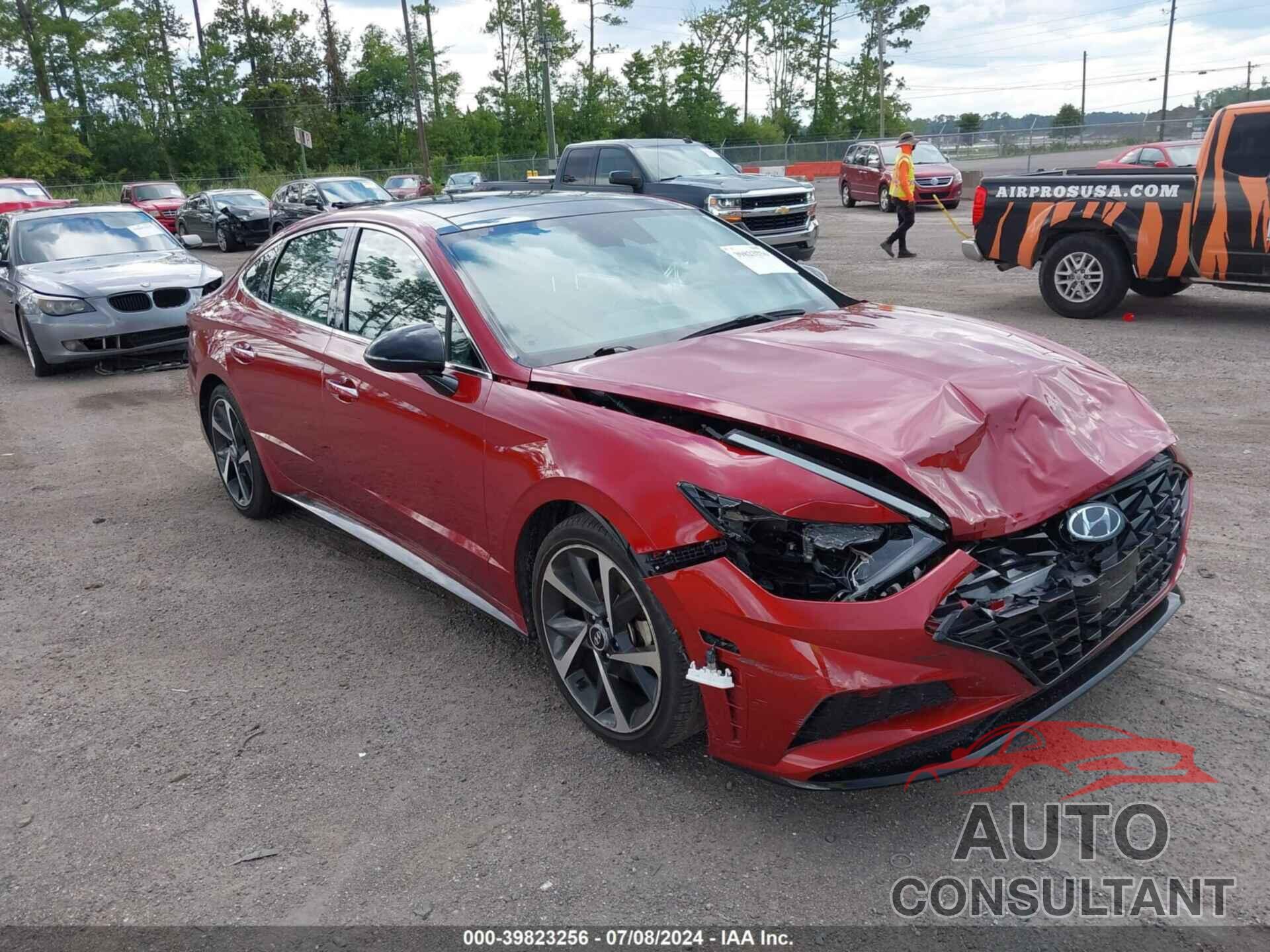 HYUNDAI SONATA 2023 - KMHL44J25PA278935