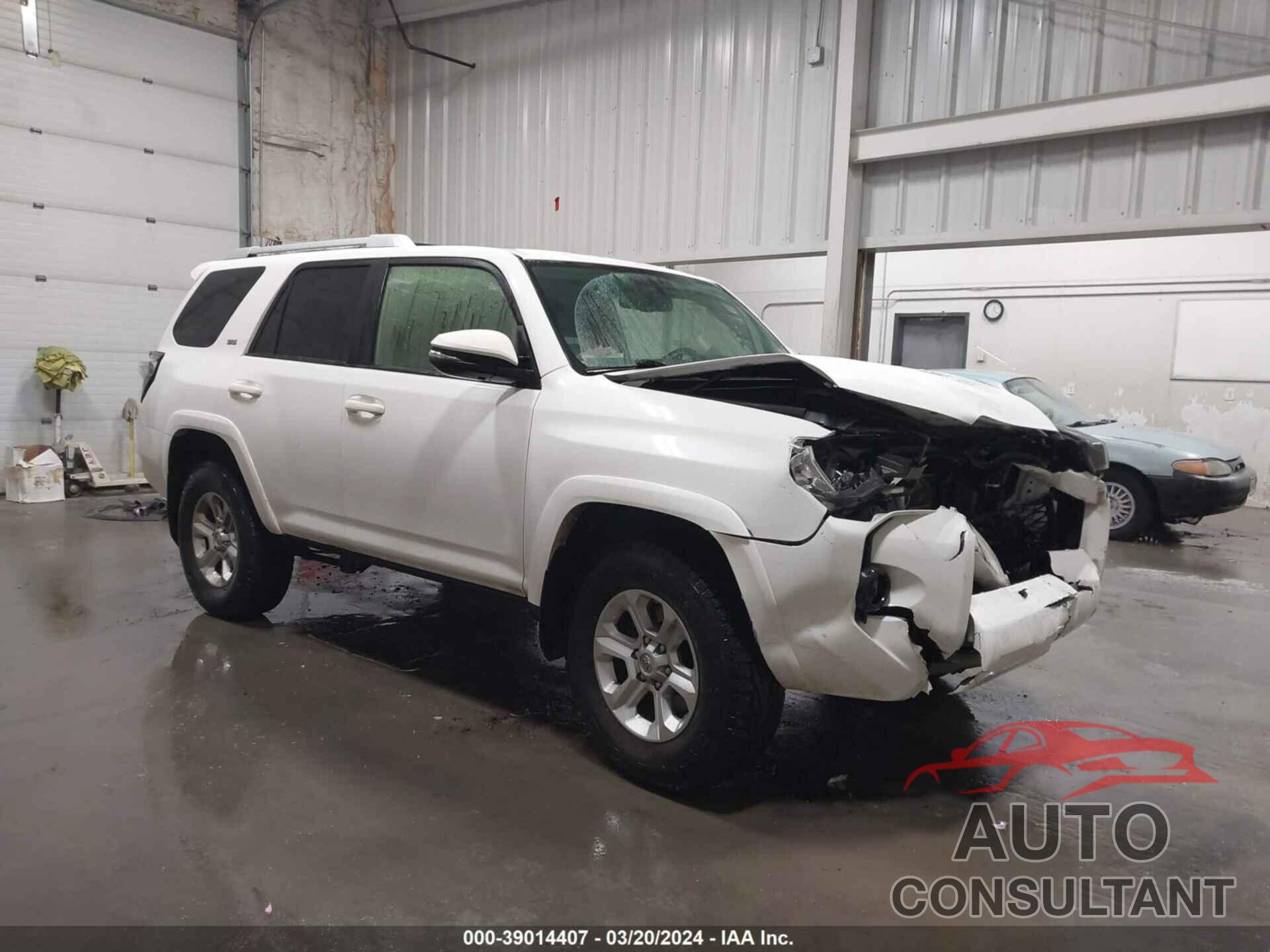 TOYOTA 4RUNNER 2018 - JTEBU5JR8J5532393