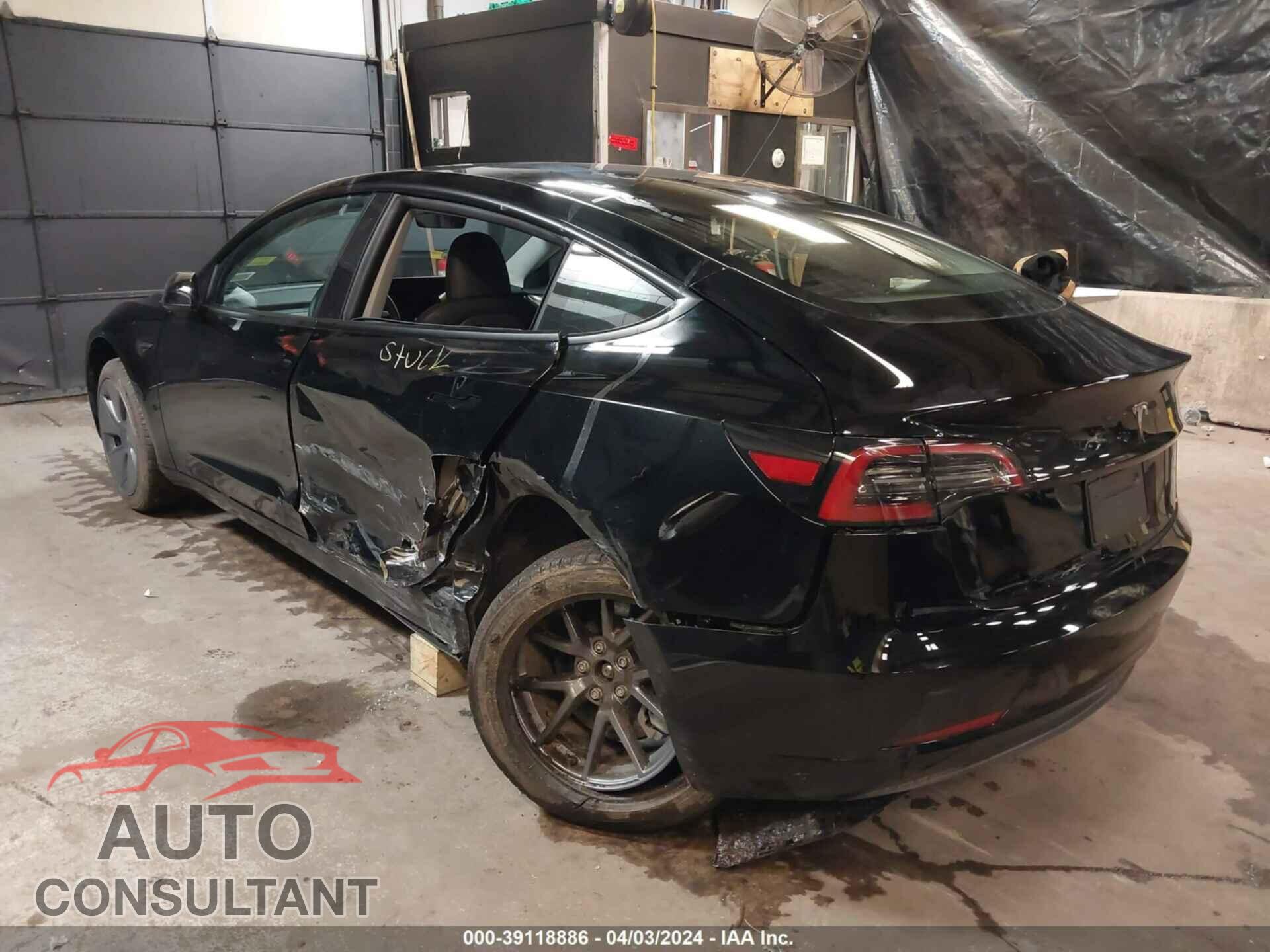 TESLA MODEL 3 2023 - 5YJ3E1EA1PF711546