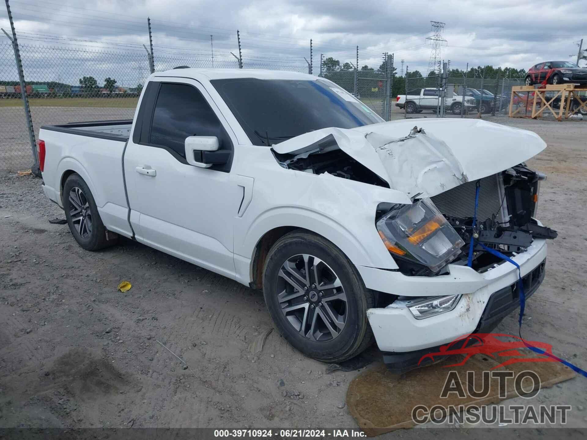 FORD F-150 2023 - 1FTMF1C54PKE38516