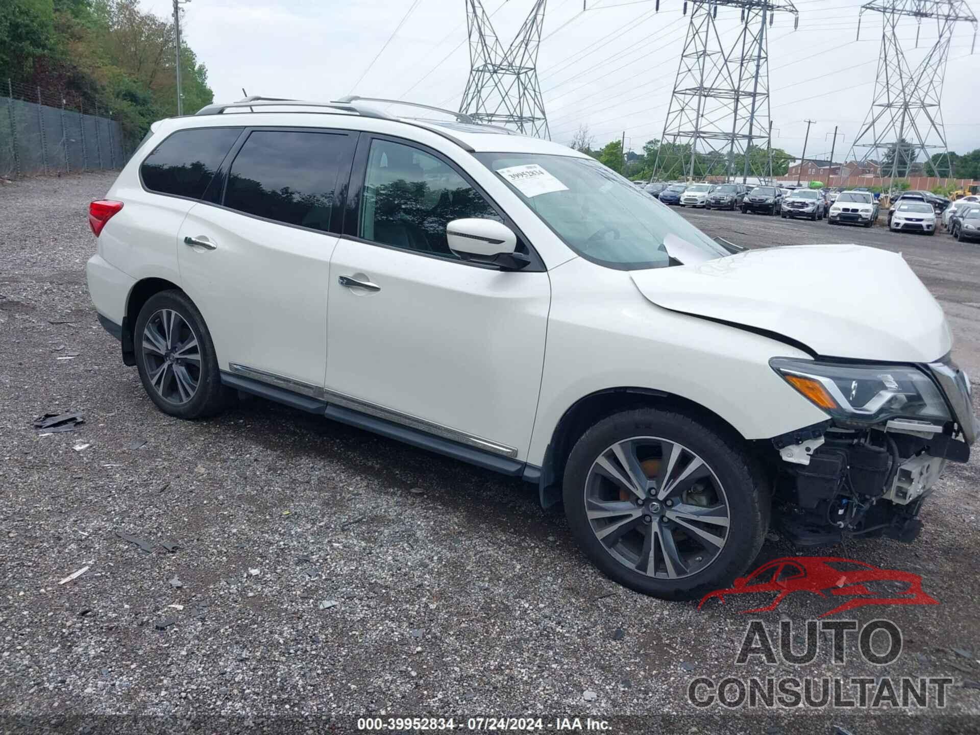 NISSAN PATHFINDER 2018 - 5N1DR2MM6JC621027