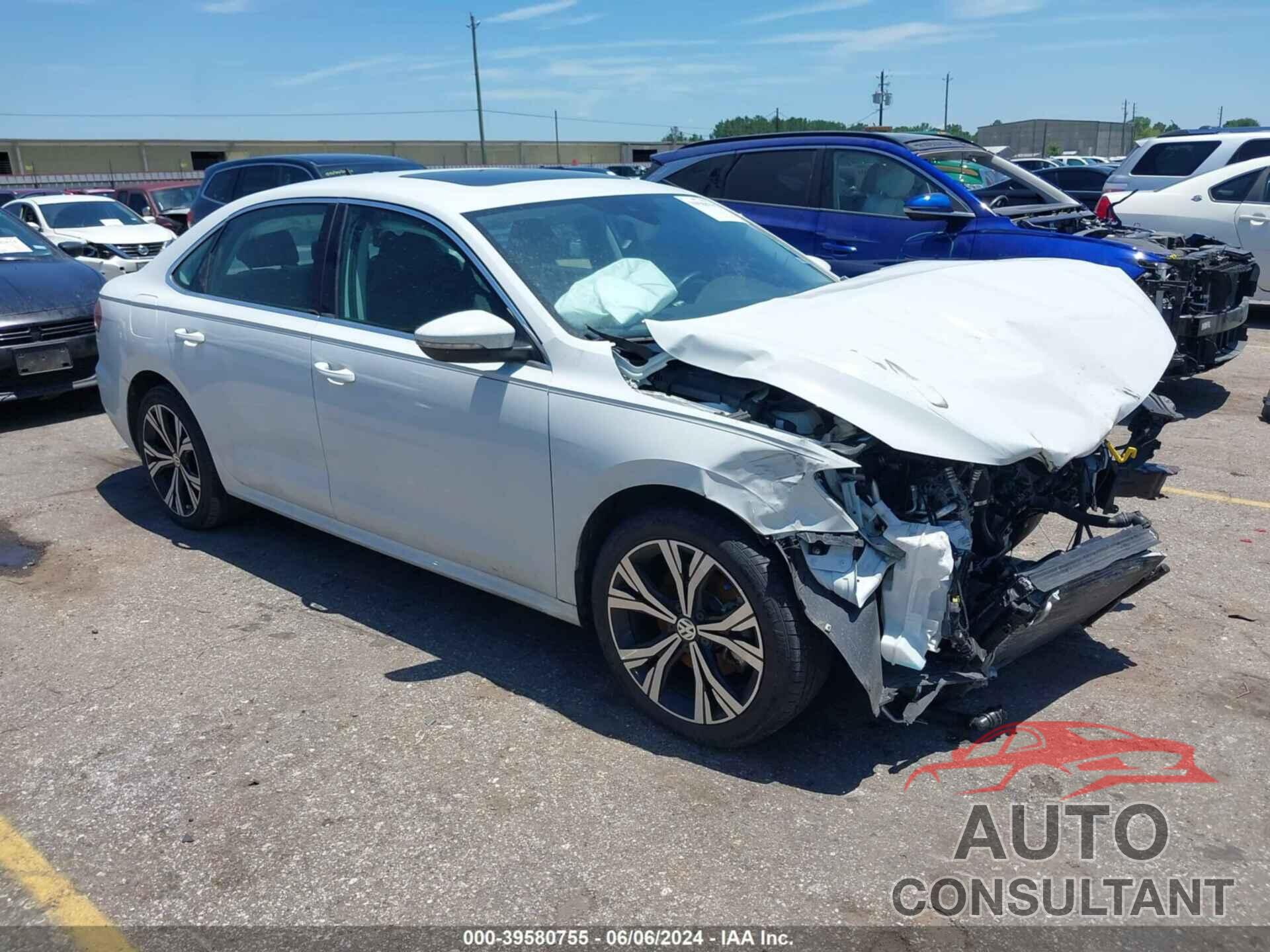 VOLKSWAGEN PASSAT 2021 - 1VWSA7A36MC018110