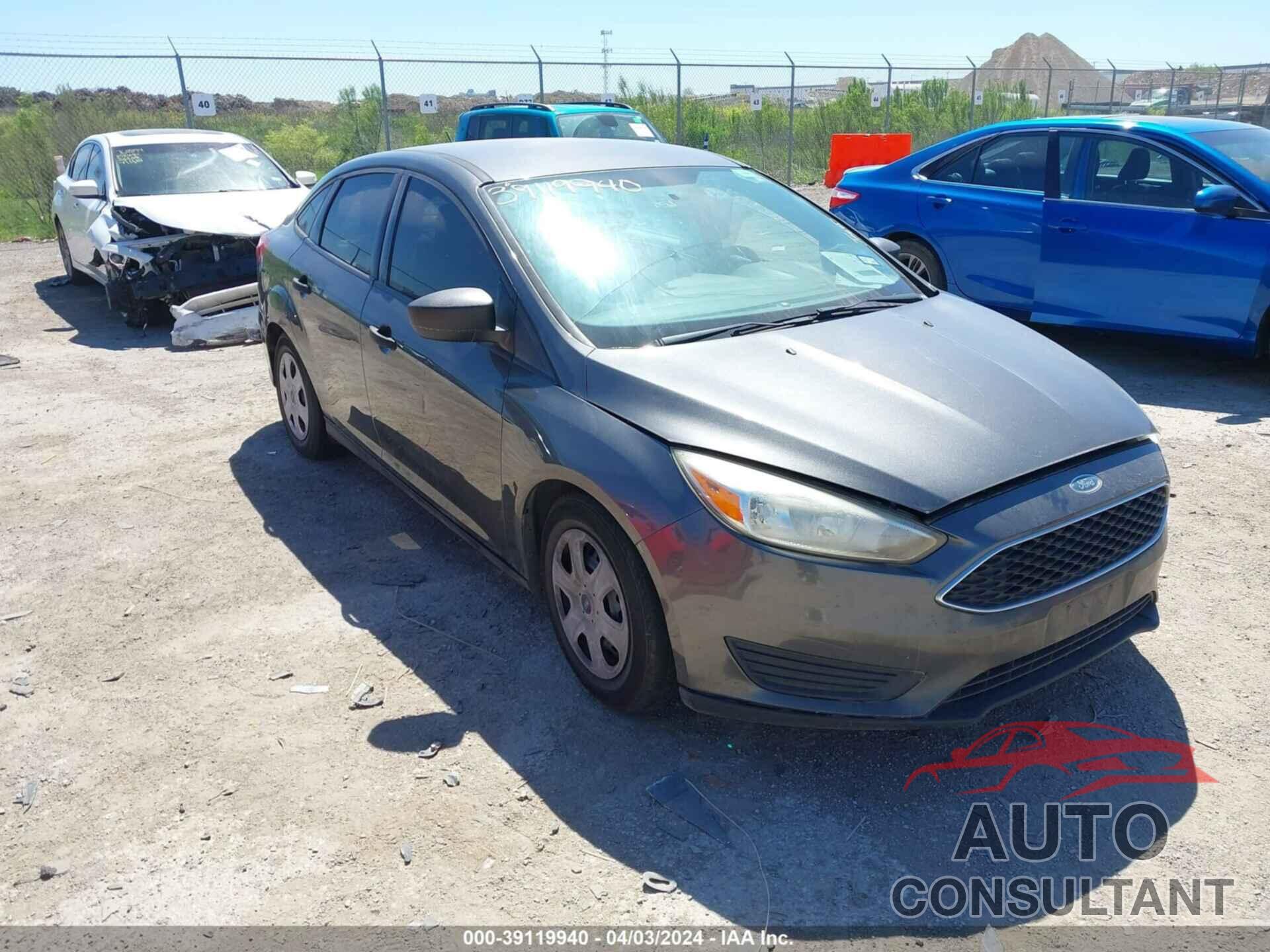 FORD FOCUS 2016 - 1FADP3E26GL262421