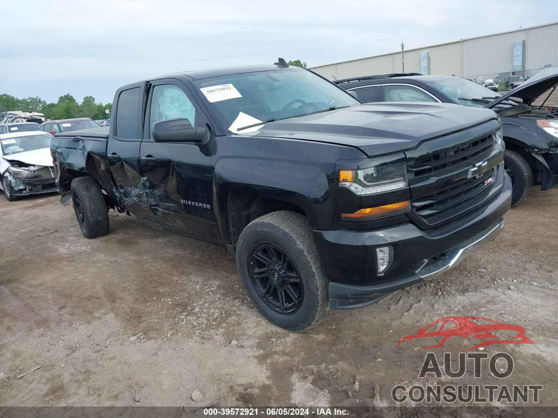 CHEVROLET SILVERADO 1500 2017 - 1GCVKREC9HZ393916