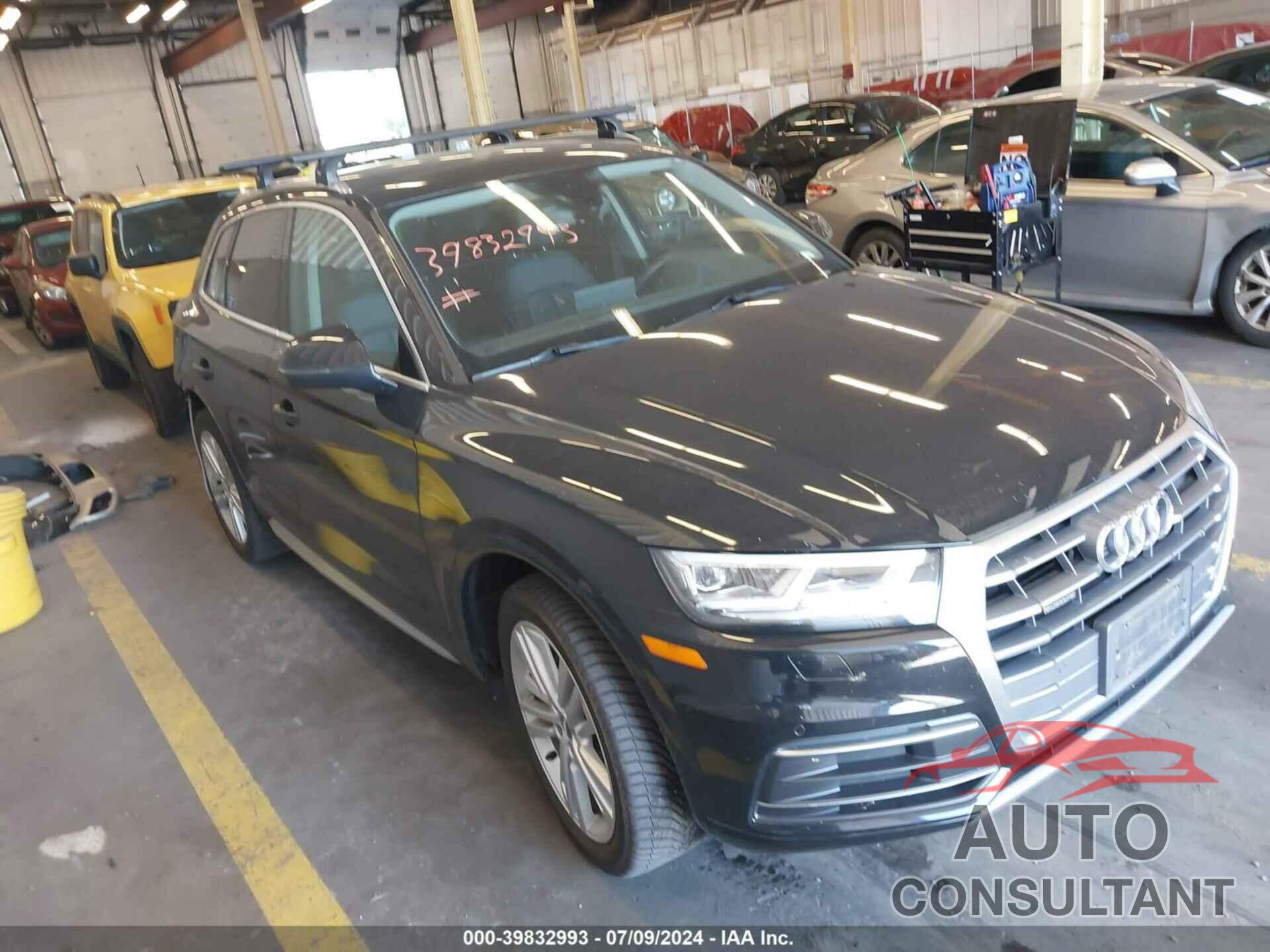 AUDI Q5 2018 - WA1BNAFY8J2104782