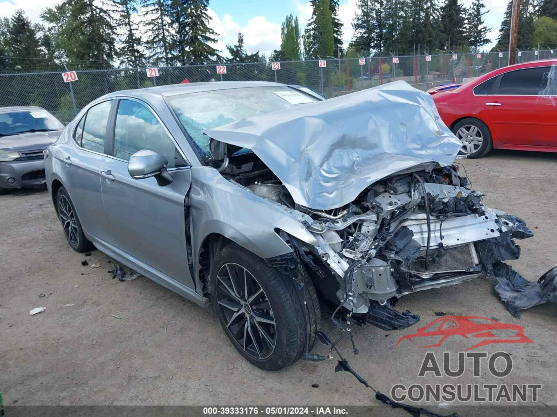 TOYOTA CAMRY 2022 - 4T1G11AK2NU667715