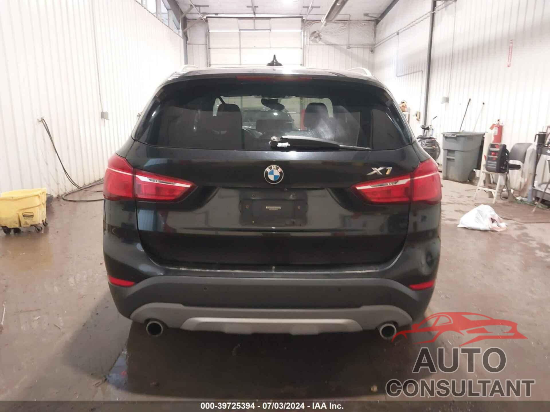 BMW X1 2016 - WBXHT3C38GP885215