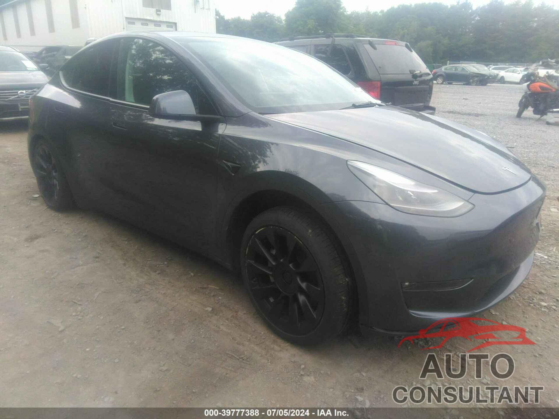 TESLA MODEL Y 2023 - 7SAYGDEE5PF889614