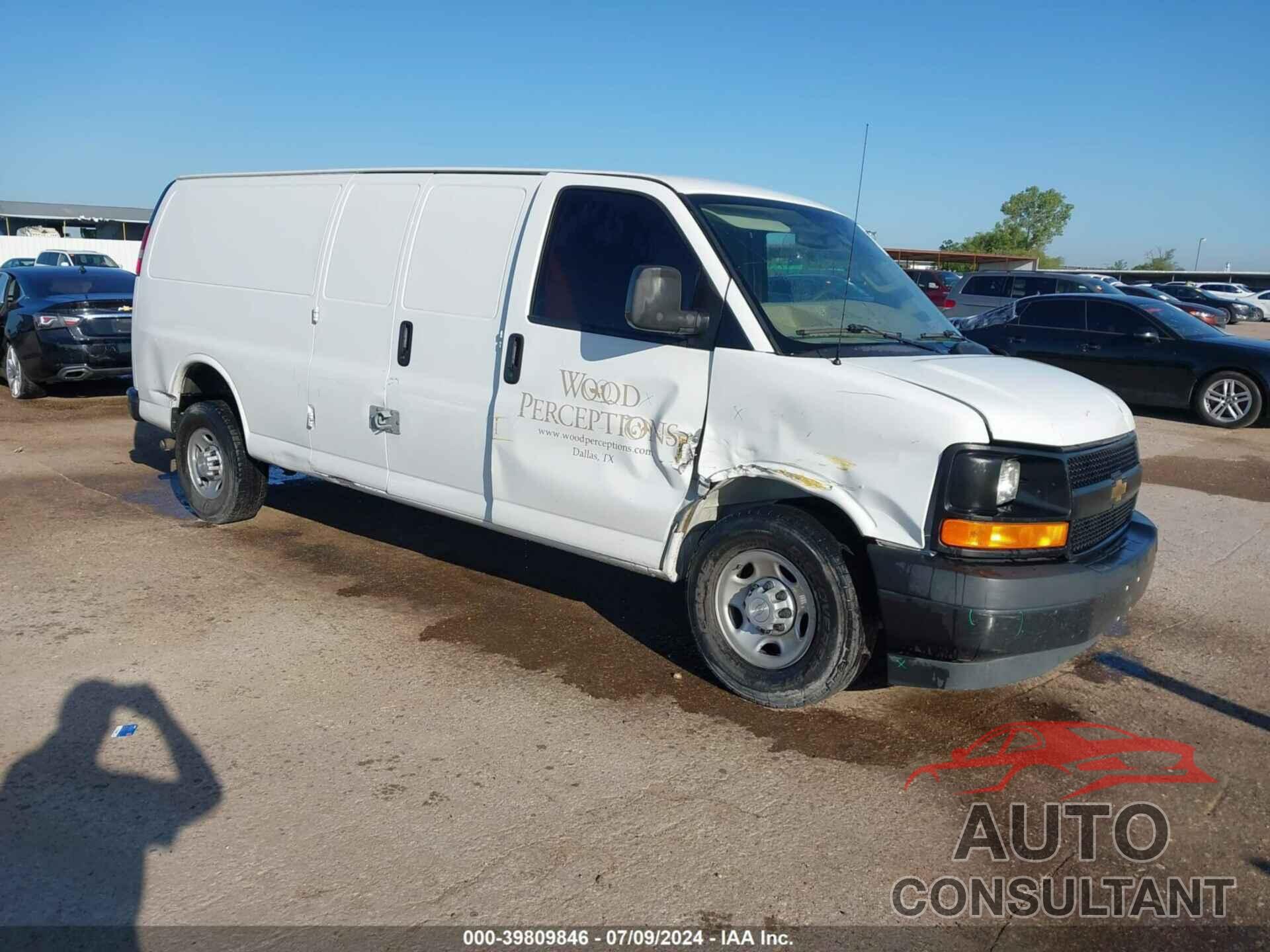 CHEVROLET EXPRESS 2500 2017 - 1GCWGBFG3H1172941