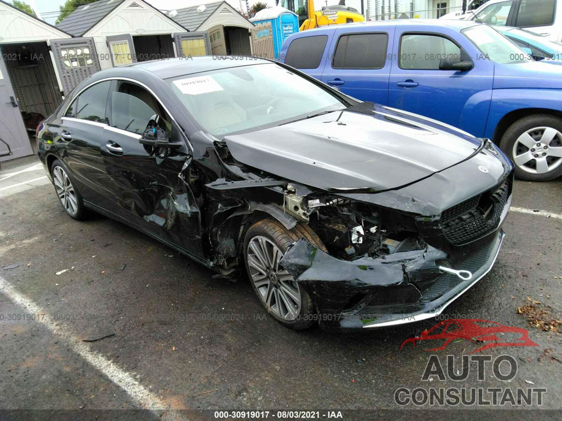 MERCEDES-BENZ CLA 2018 - WDDSJ4EB3JN667422
