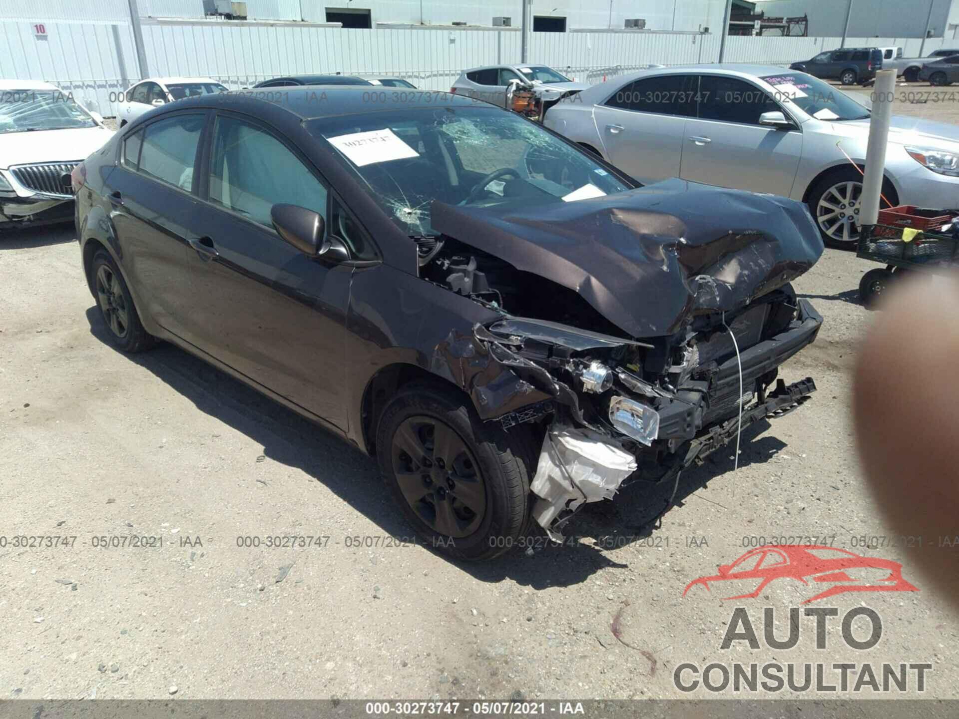 KIA FORTE 2017 - 3KPFL4A76HE010748