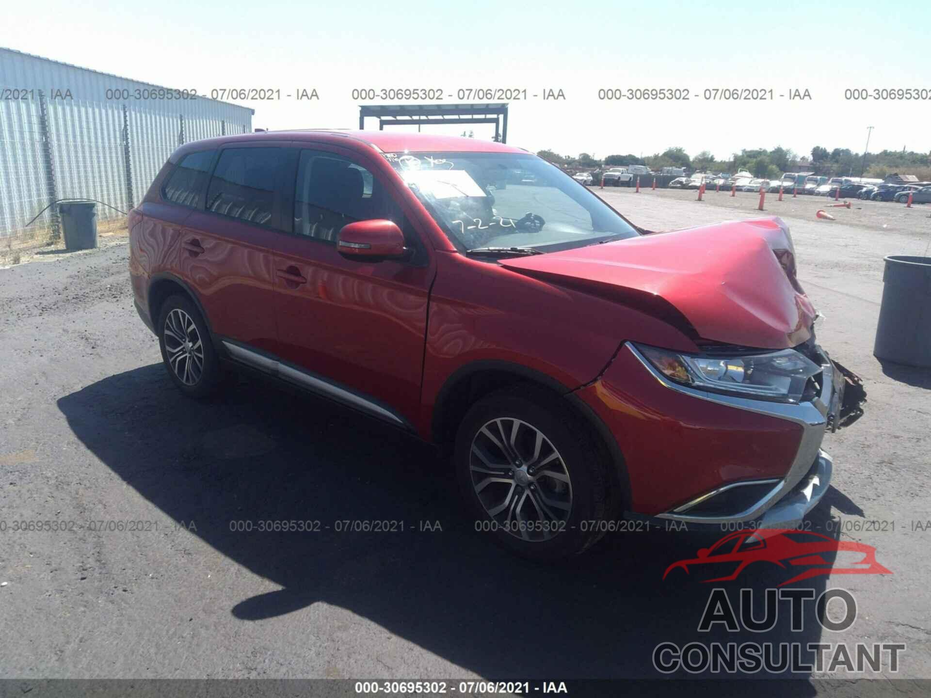 MITSUBISHI OUTLANDER 2018 - JA4AD3A32JZ030532