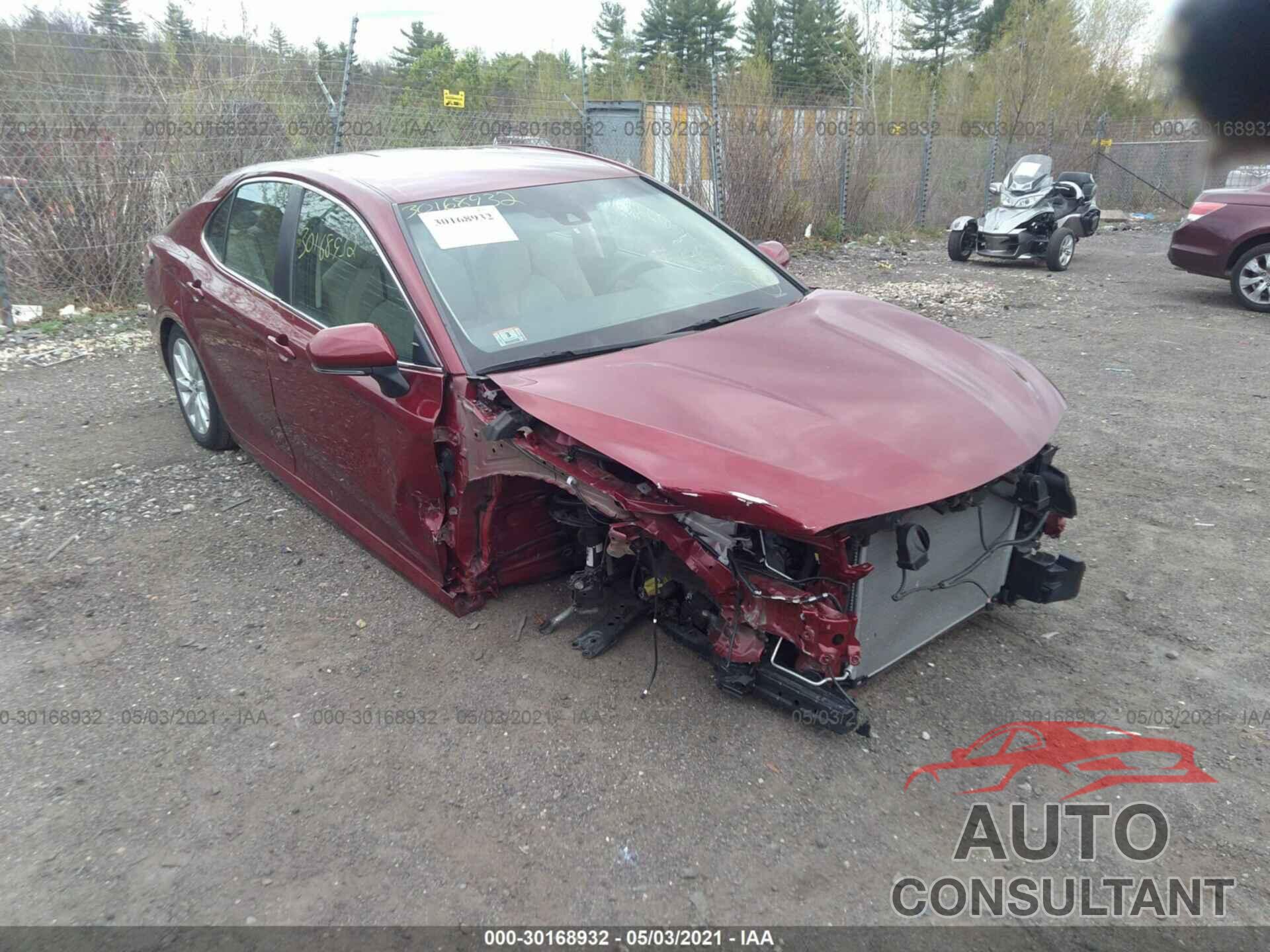 TOYOTA CAMRY 2018 - 4T1B11HKXJU557585