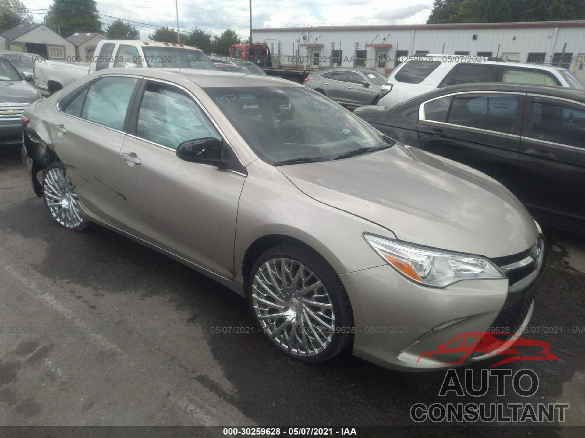 TOYOTA CAMRY 2016 - 4T1BF1FK3GU127653
